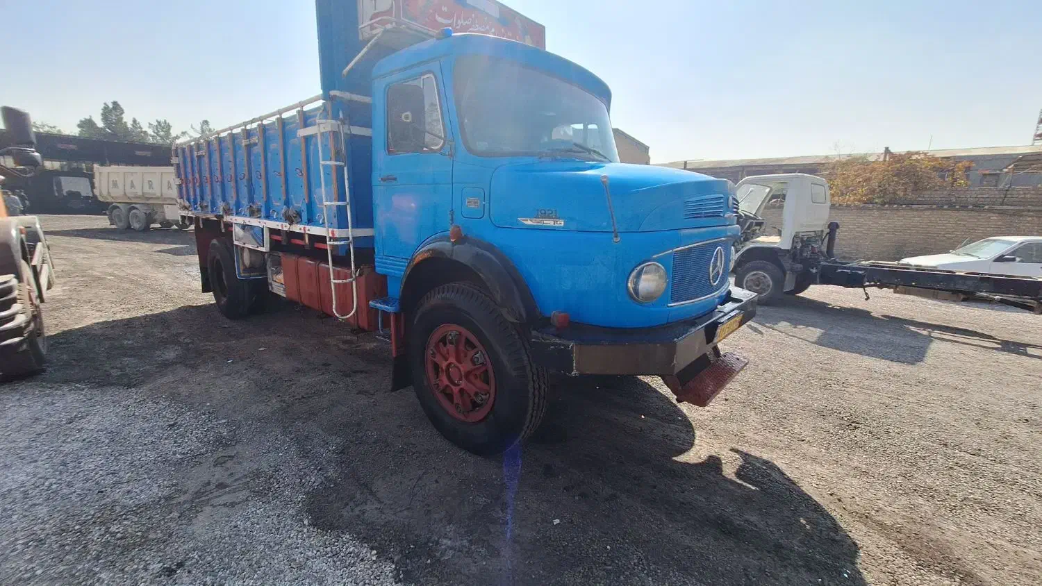 زیر مایلر باری۲۶۳۰وتک باری۱۹۲۴|خودرو سنگین|اصفهان, پوریای ولی|دیوار