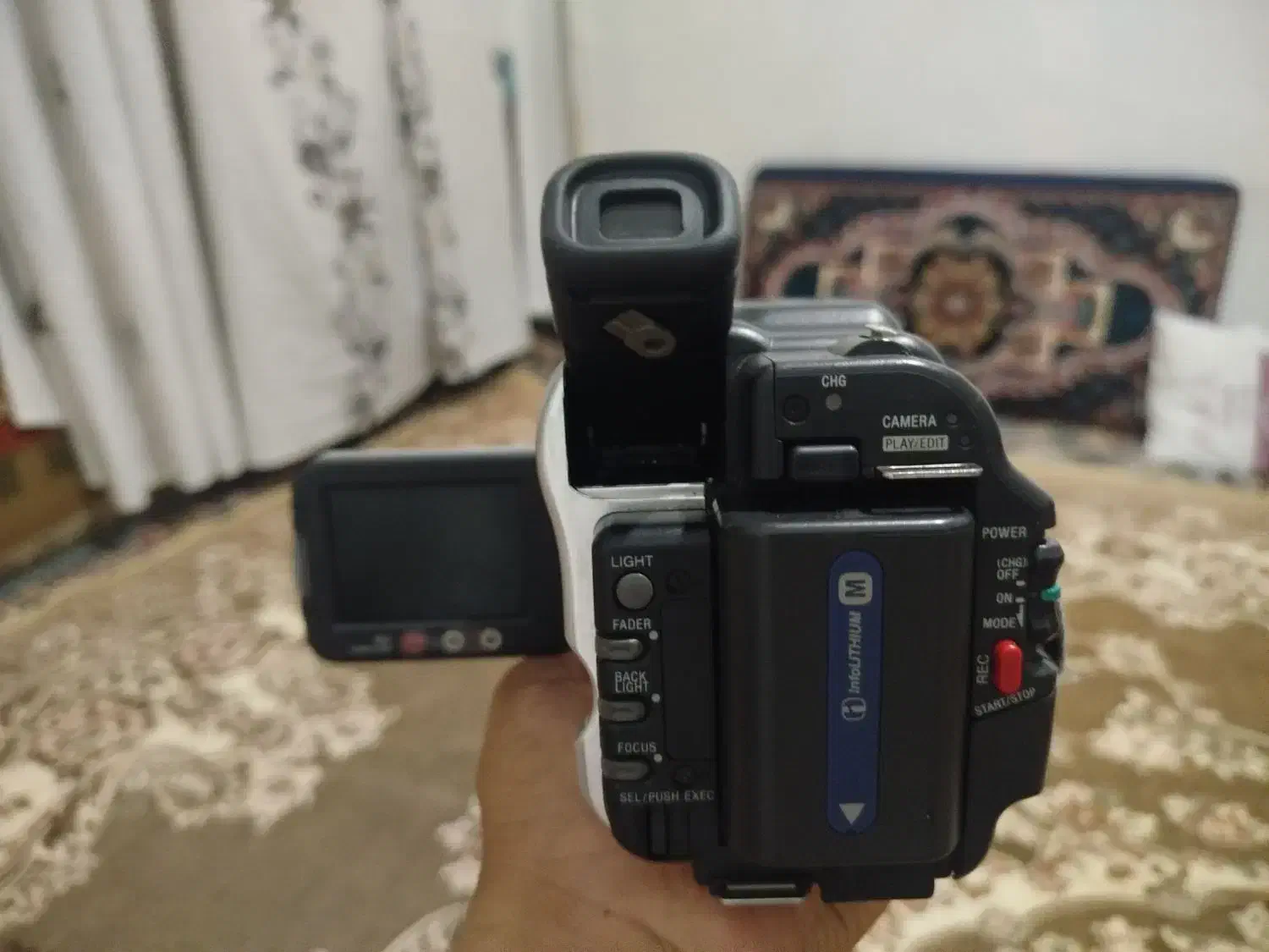 دوربین هندی کم و ظبت رادیو آیوا اصل ژاپن|دوربین عکاسی و فیلم‌برداری|قزوین, |دیوار