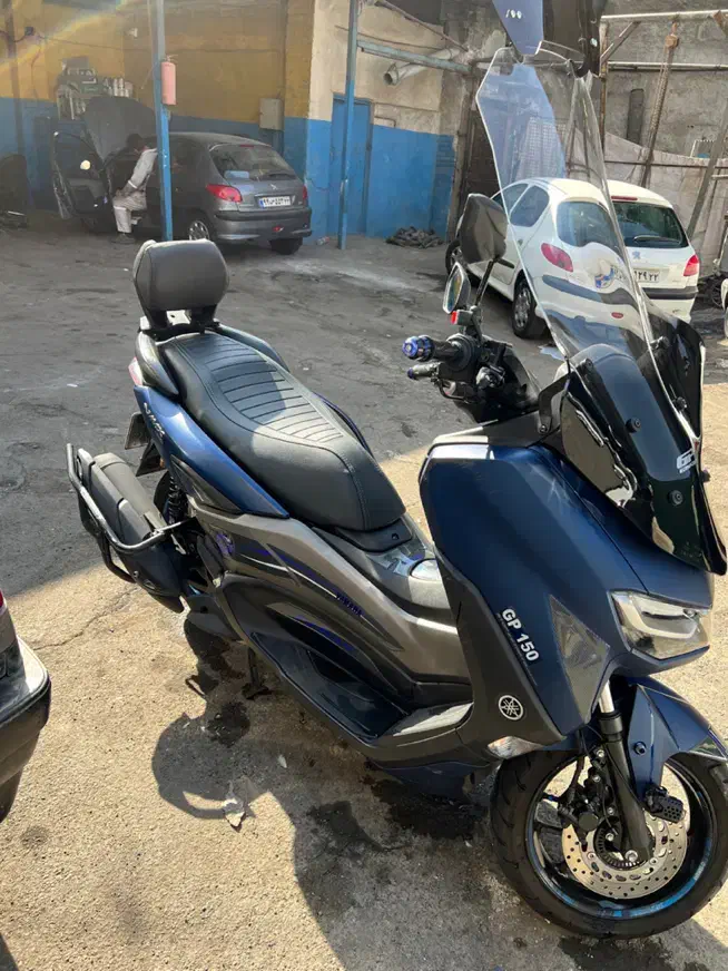 یاماها ان مکس|موتورسیکلت|تهران, نیروی هوایی (پیروزی)|دیوار