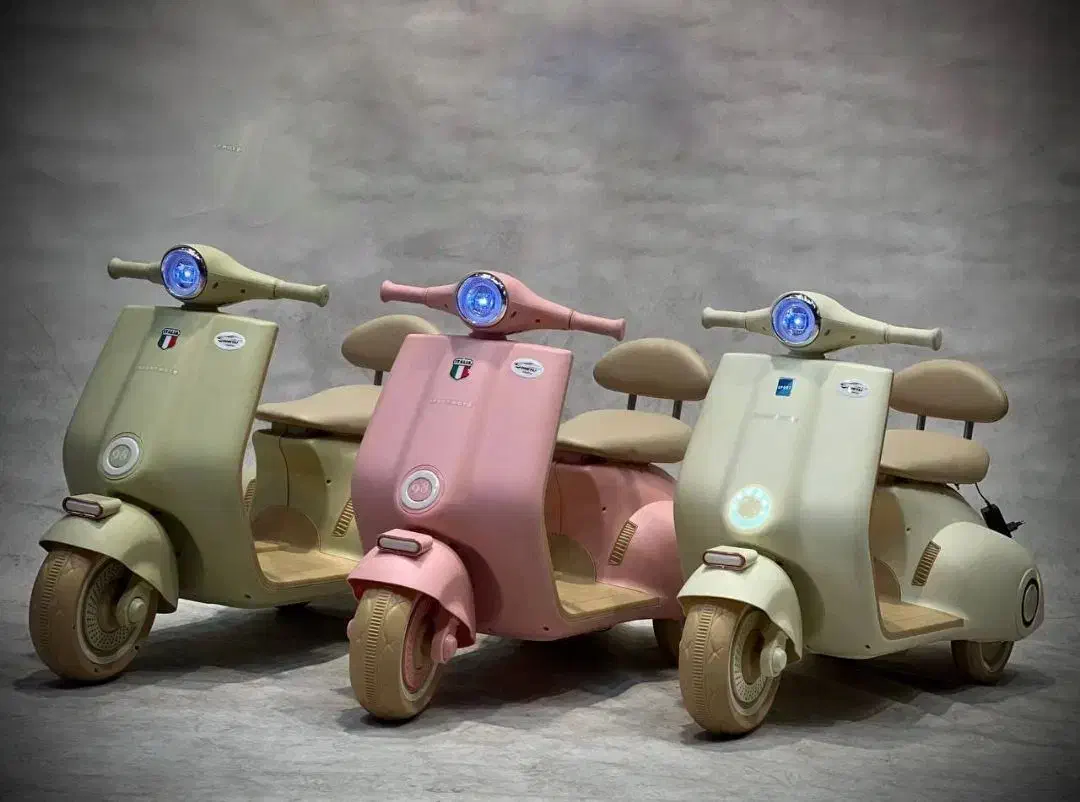 موتور وسپا/باطری ۱۲ ولت اورجینال/فروش فوق العاده|اسباب‌‌بازی|هشتگرد, شهرک ولیعصر (مصلی)|دیوار