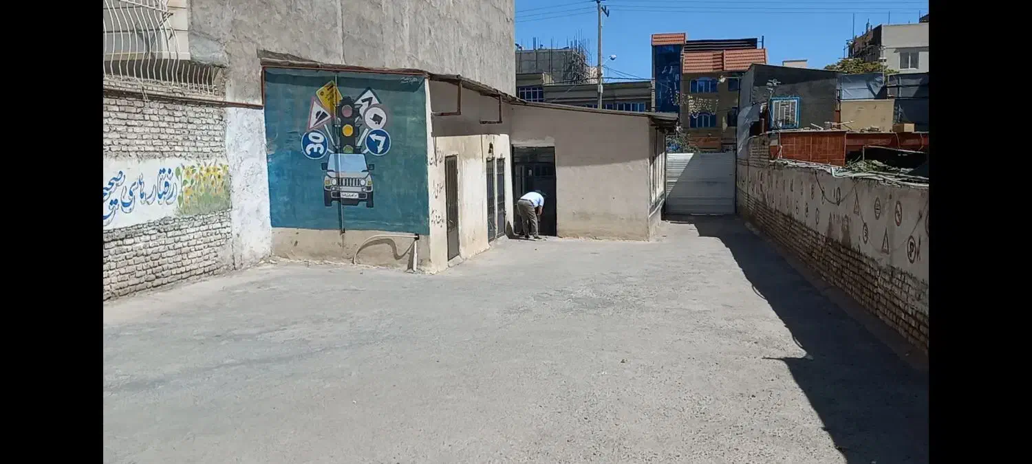 360متر زمین 100بنا دو کله حاشیه پیروزی.|اجارهٔ مغازه و غرفه|مشهد, هفت تیر (حافظ)|دیوار