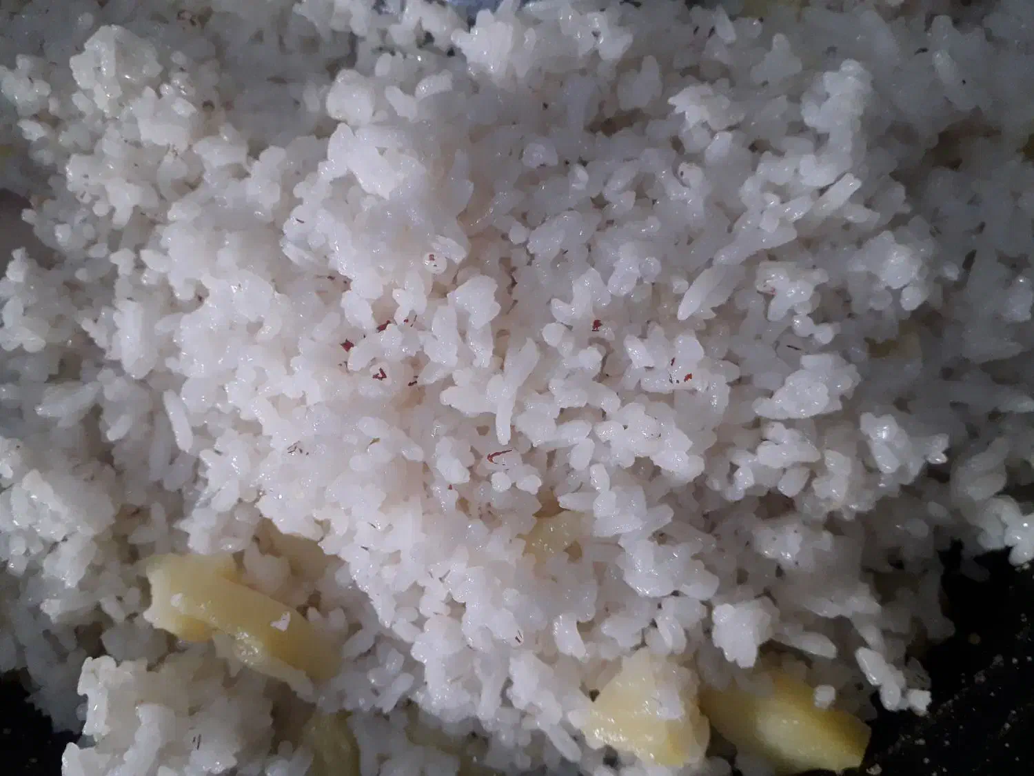 برنج نیم دانه شیروان چرداول خوش عطر|خوردنی و آشامیدنی|کرمانشاه, |دیوار