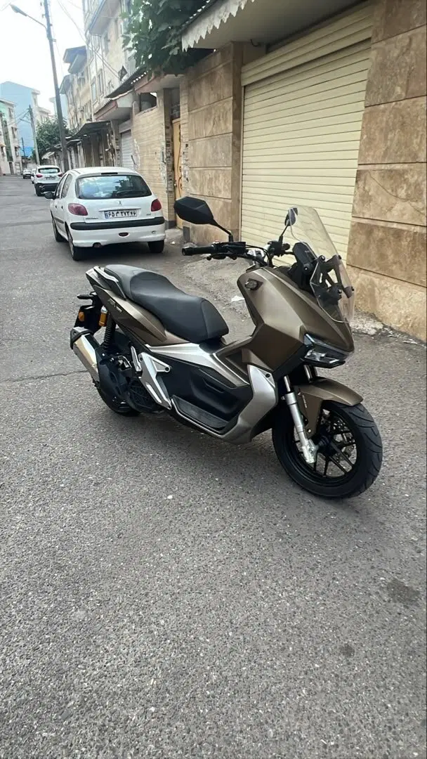 AGV150|موتورسیکلت|بندر انزلی, قلم گوده|دیوار