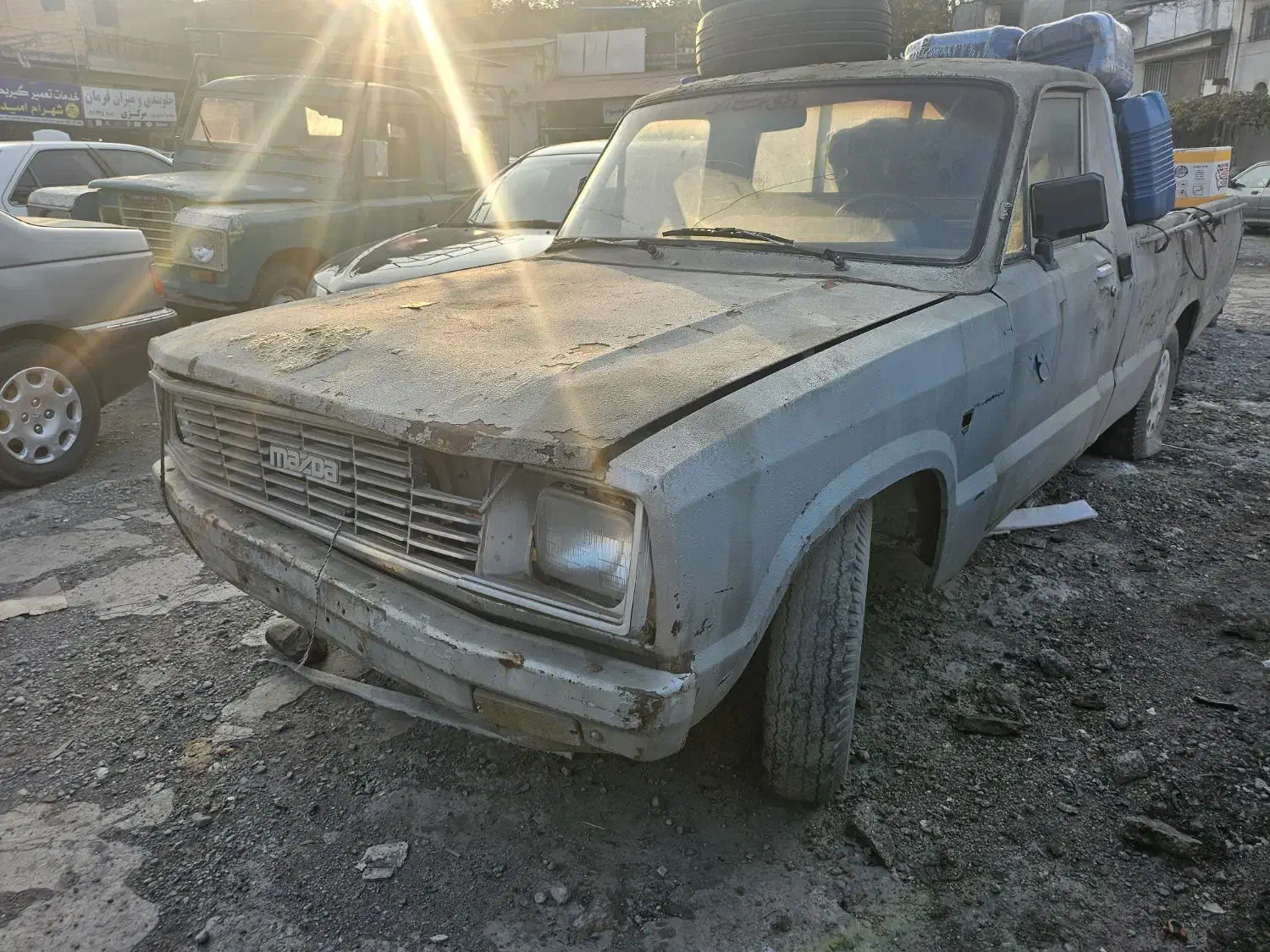 وانت مزدا ۱۶۰۰ مدل ۶۹|خودرو سواری و وانت|گرگان, |دیوار