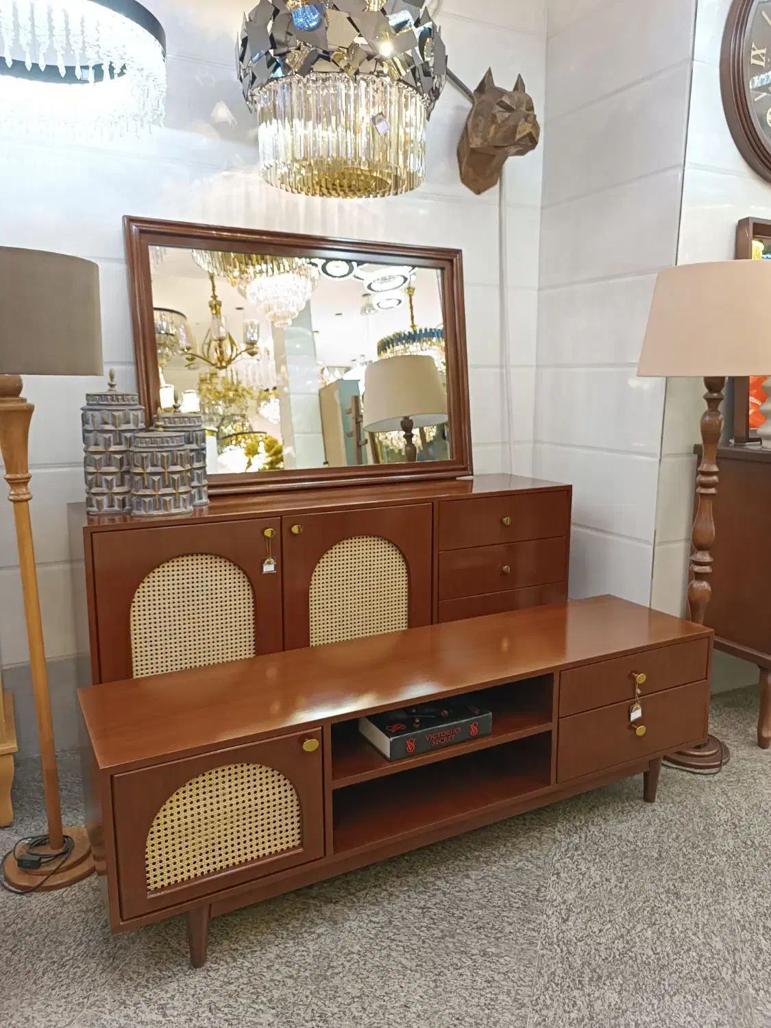 میز تلویزیون مینیمال و کنسول|میز تلویزیون|رشت, استقامت ۱|دیوار