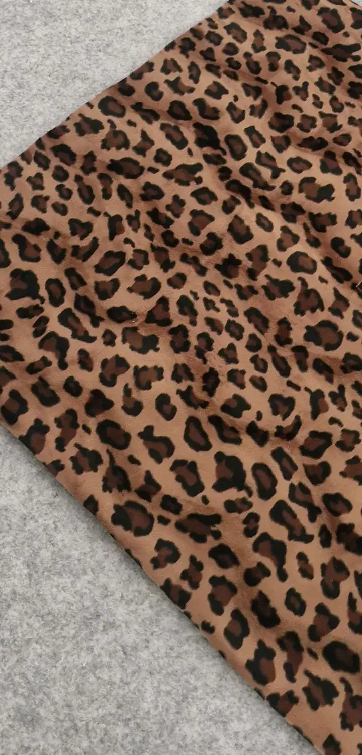 پارچه|لباس|قم, آلوچو|دیوار