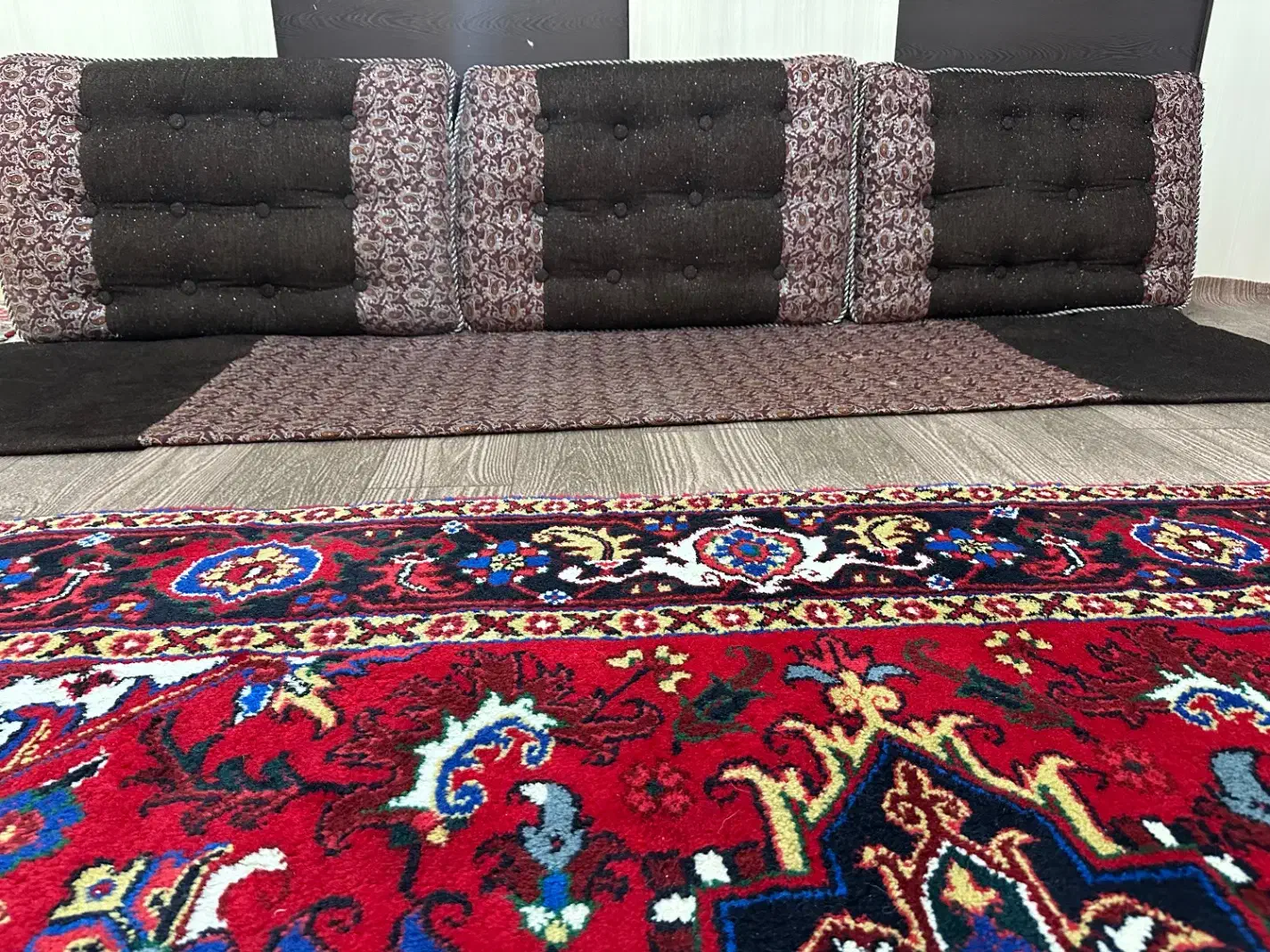 پشتی سنتی|پشتی|محمدشهر, محمدشهر|دیوار