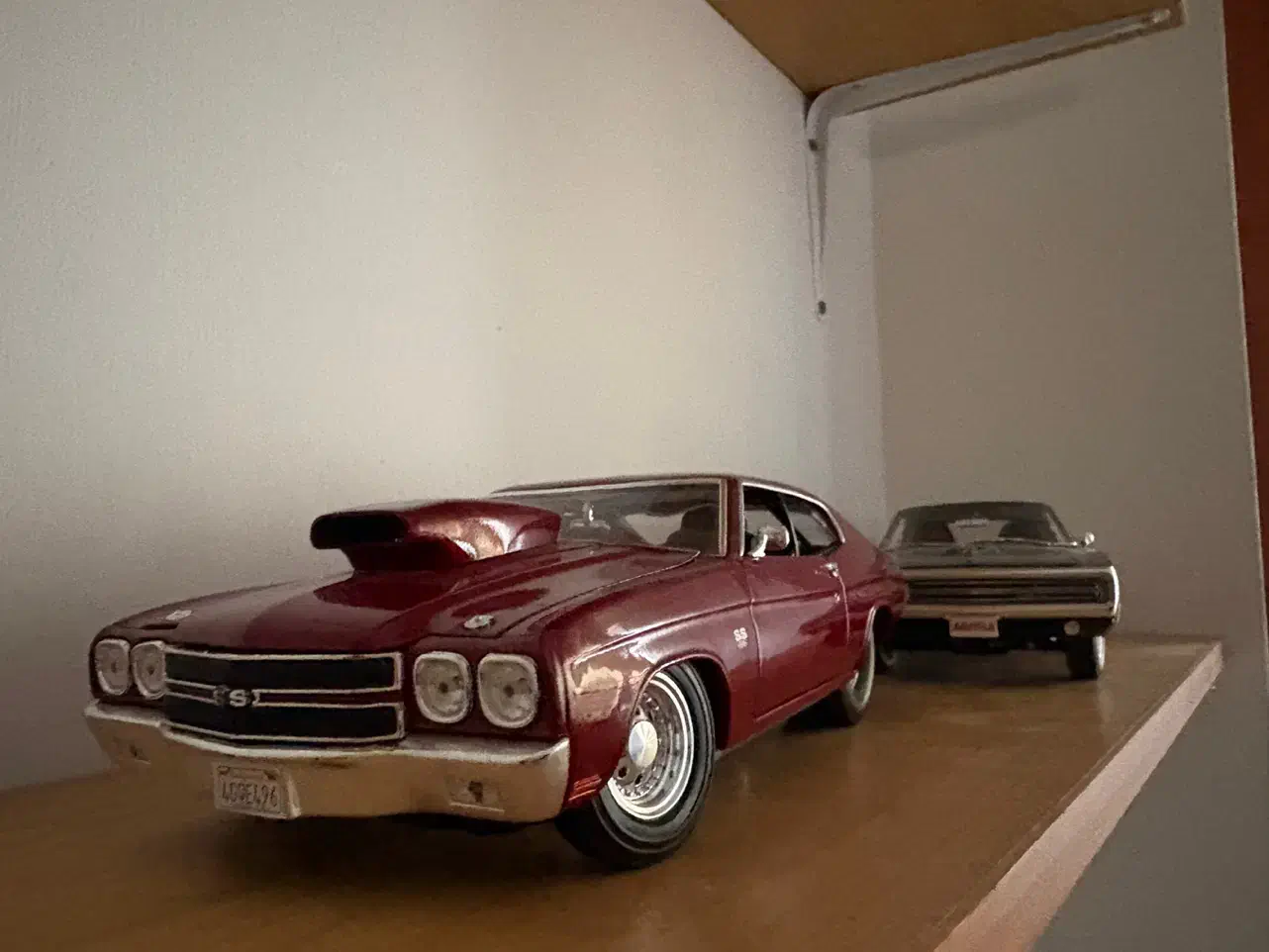 شورلت شول ۱۹۷۰ تولید قدیم ویلی با جعبه و استند|کلکسیون و سرگرمی|تهران, چیتگر شمالی|دیوار