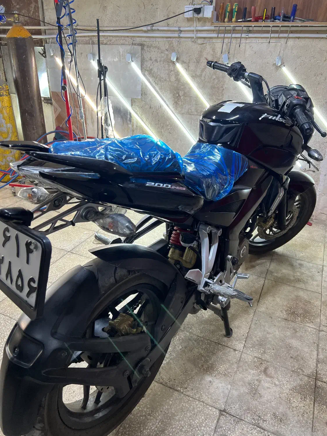 موتور ان اس ۲۰۰ مدل ۹۵|موتورسیکلت|قم, ارم|دیوار