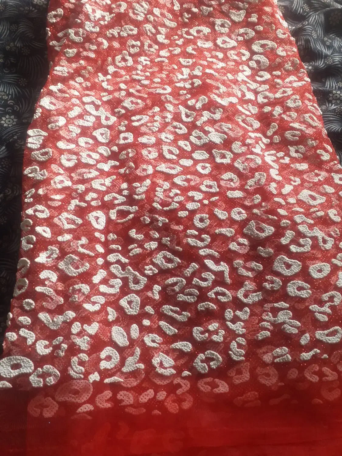 پارچه|لباس|خرم‌آباد, |دیوار