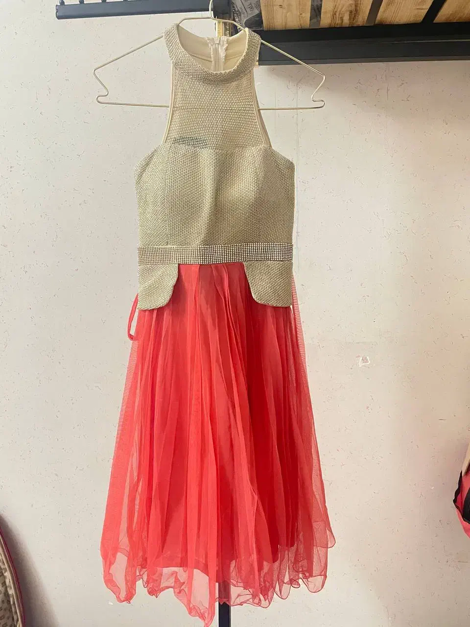 لباس مجلسی زنانه|لباس|برخوار, |دیوار