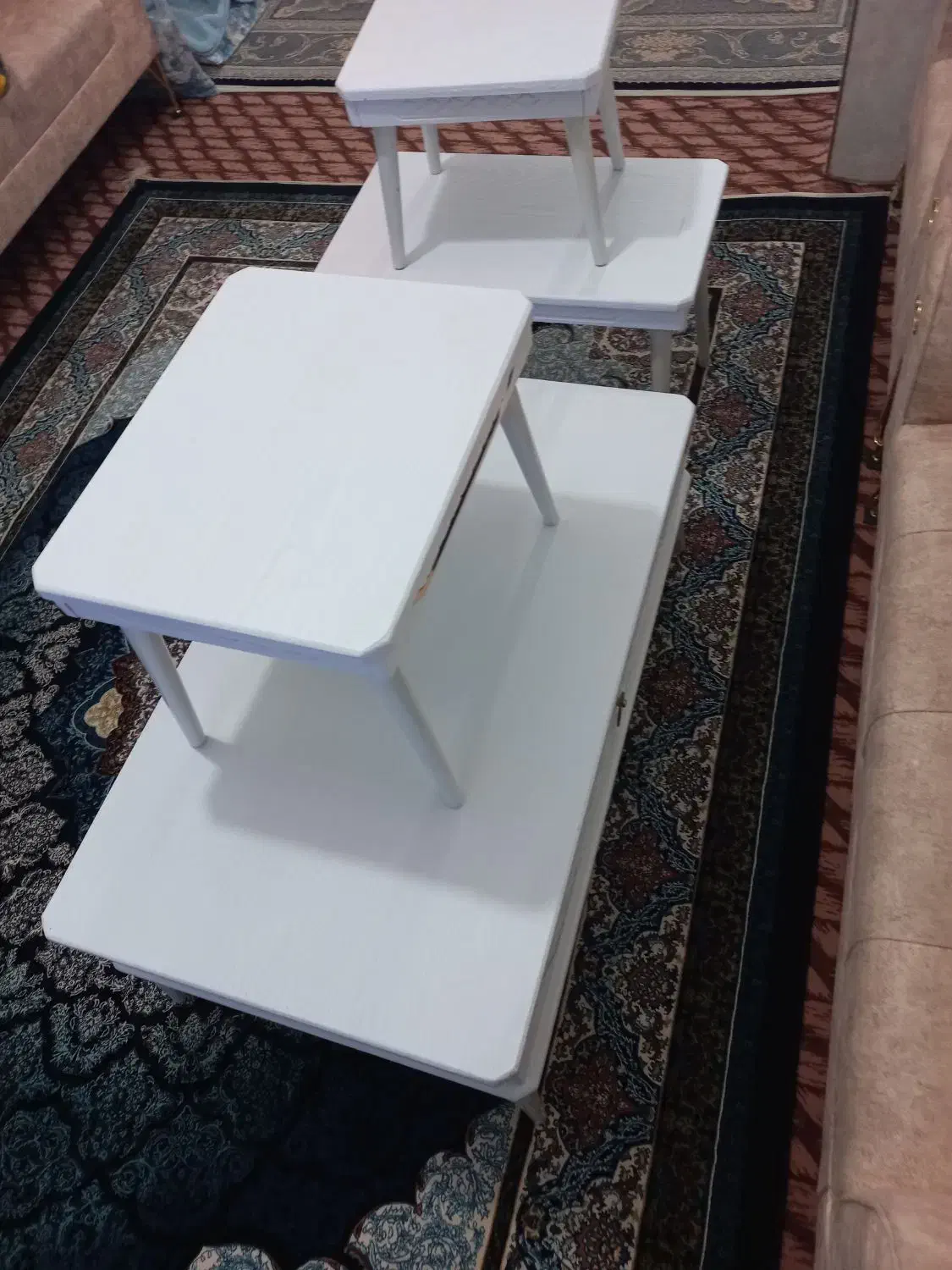 میز عسلی در حد نوع|مبلمان خانگی و میز عسلی|رباط‌کریم, شترخوار|دیوار