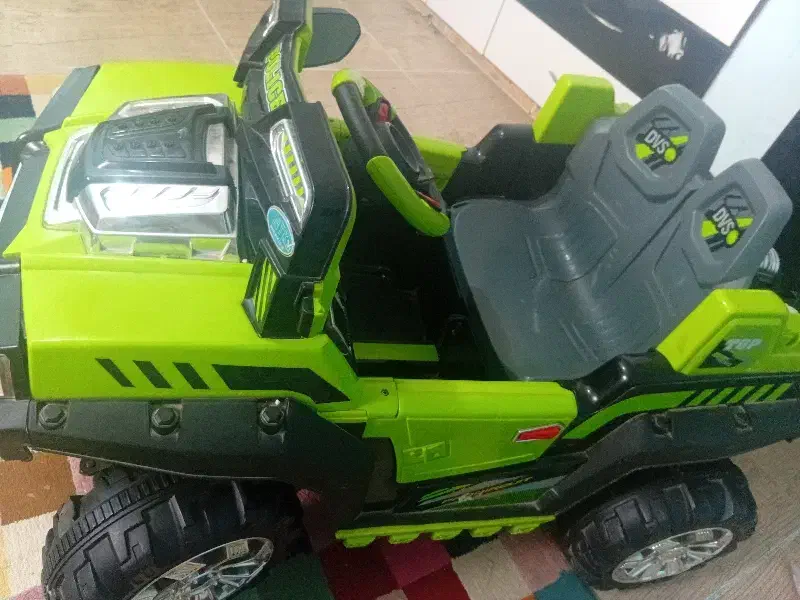 ماشین شارژی|اسباب‌بازی بچه|جیرفت, |دیوار