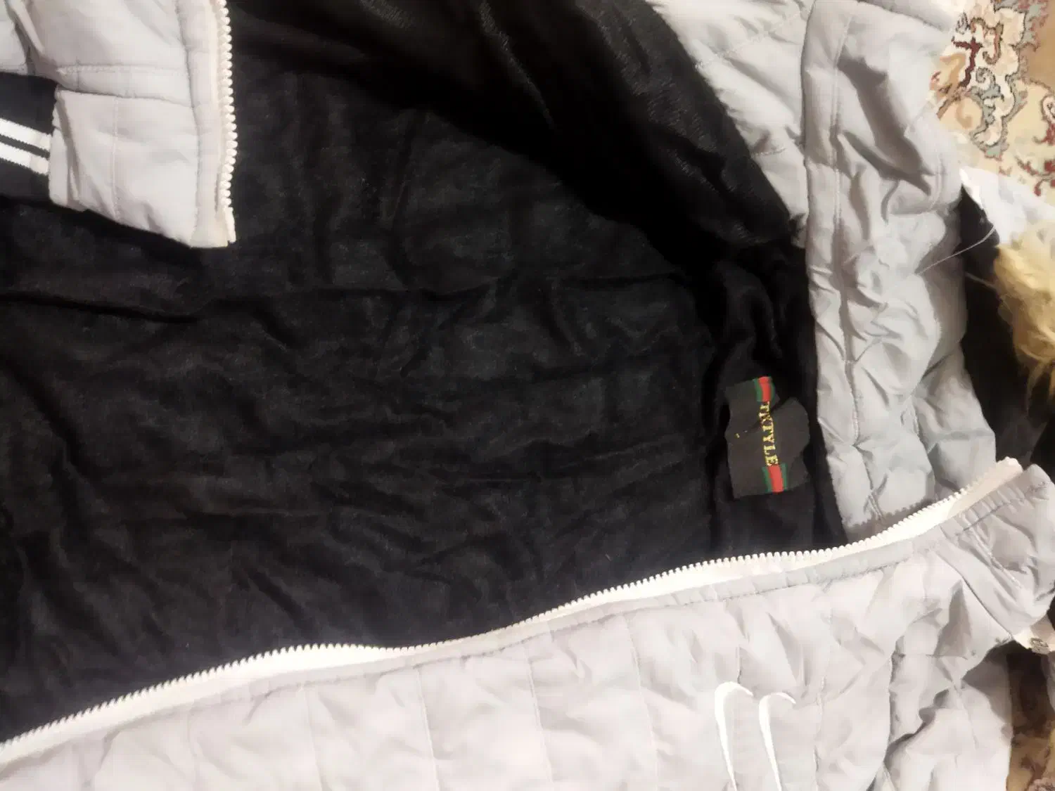 کاپشن|لباس|خرمآباد, |دیوار