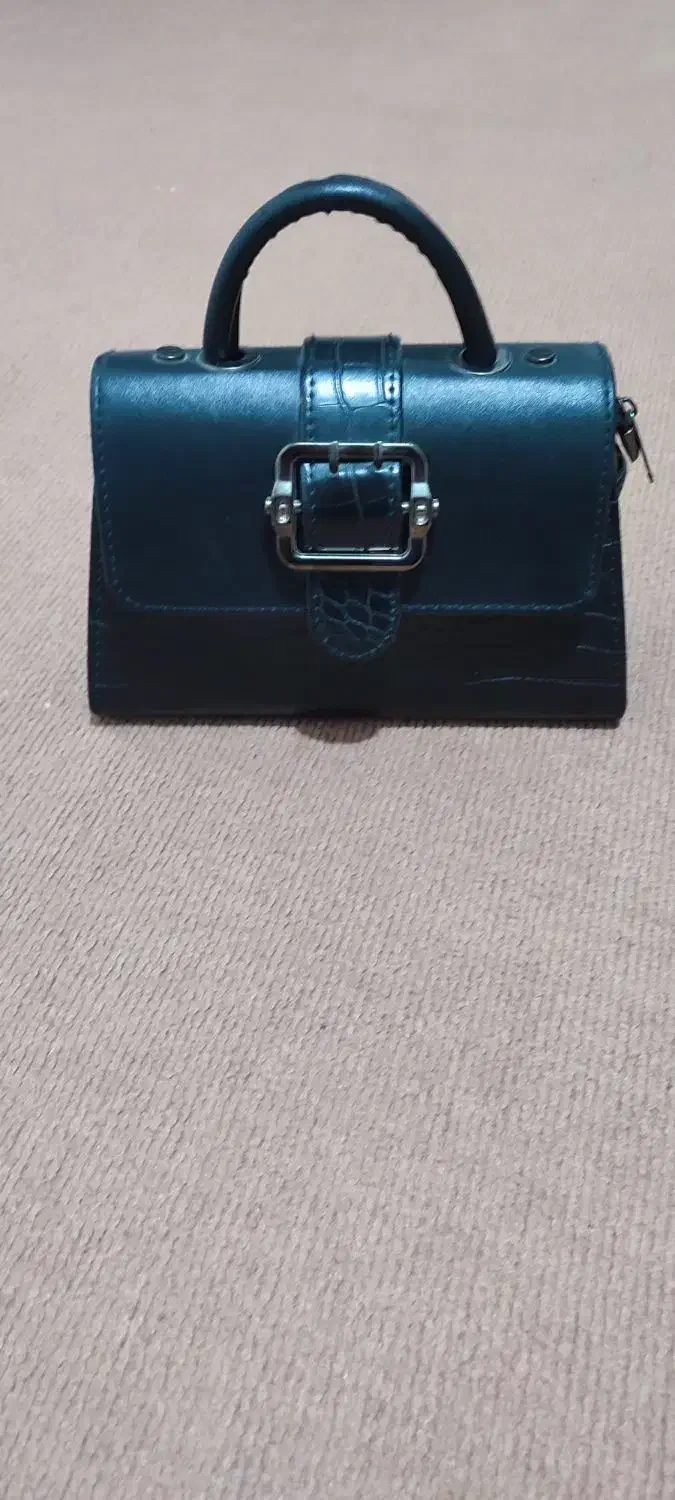 کیف دستی|کیف، کفش، کمربند|گنبد کاووس, |دیوار