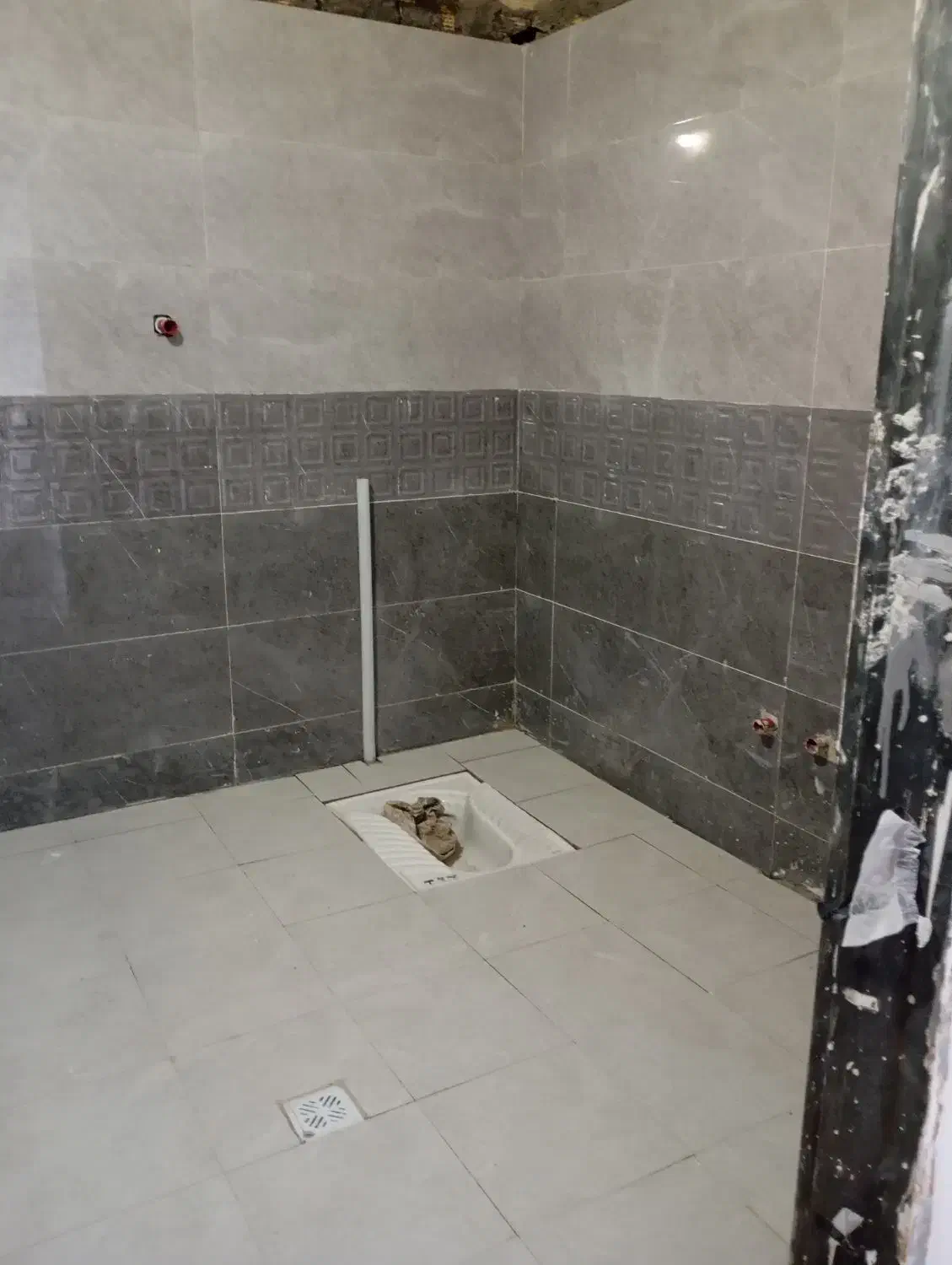 استادکار کاشی سرامیک پله موزاییک تعمیرات|خدمات پیشه و مهارت|خرمآباد, |دیوار