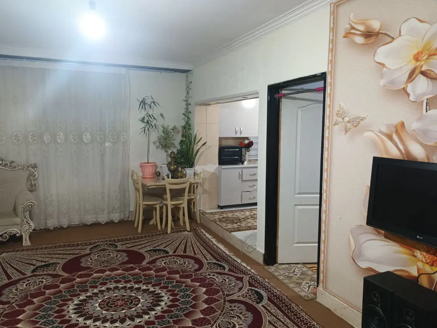 معاوضه یک باب اپارتمان در کرج با یک خانه در میانه|فروش آپارتمان|میانه, |دیوار