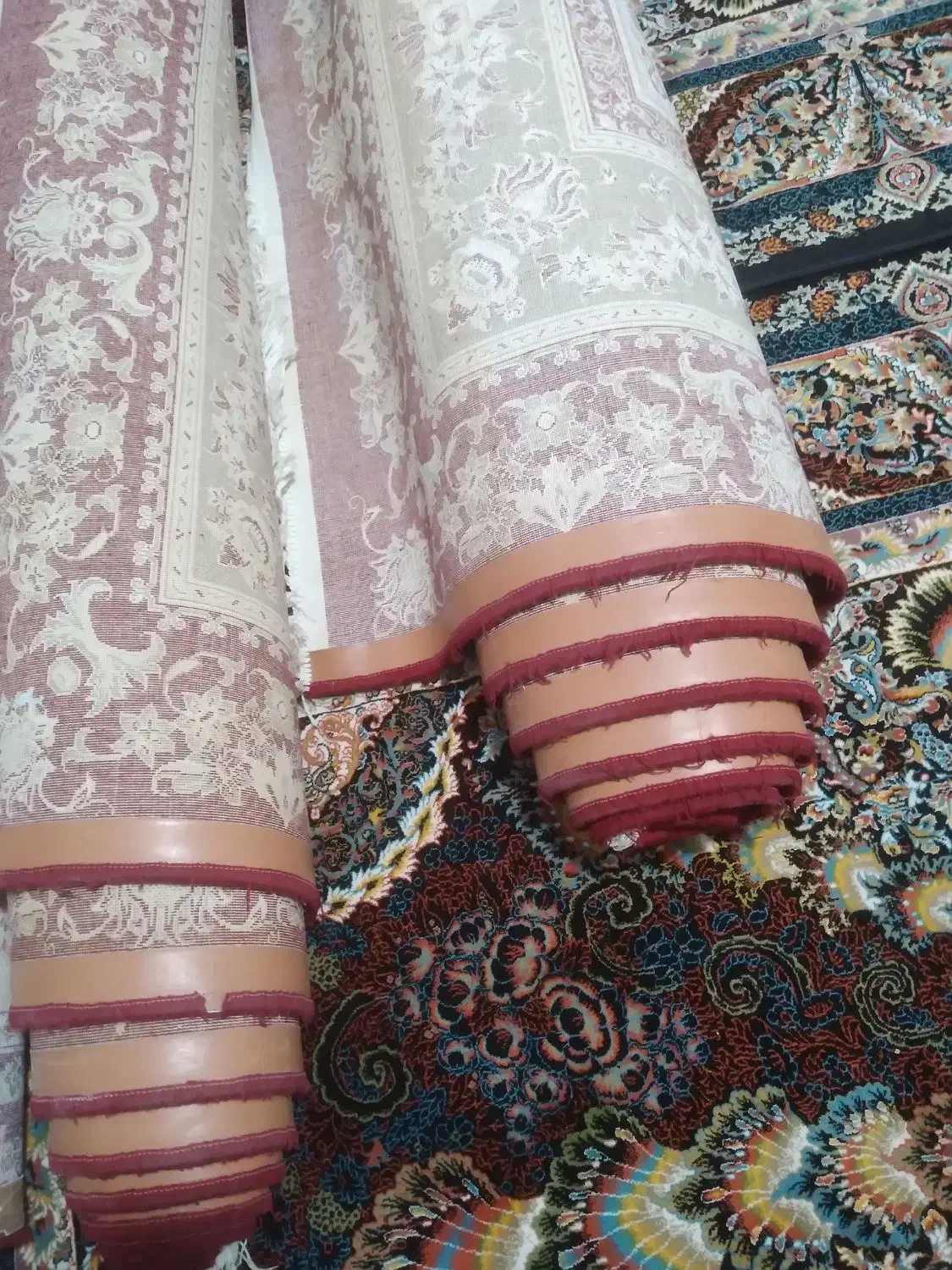 ۱۲متری جفت تمام نخ اصلی کاملاسالم بدون عیب و ایراد|فرش|رباطکریم, نصیرشهر|دیوار