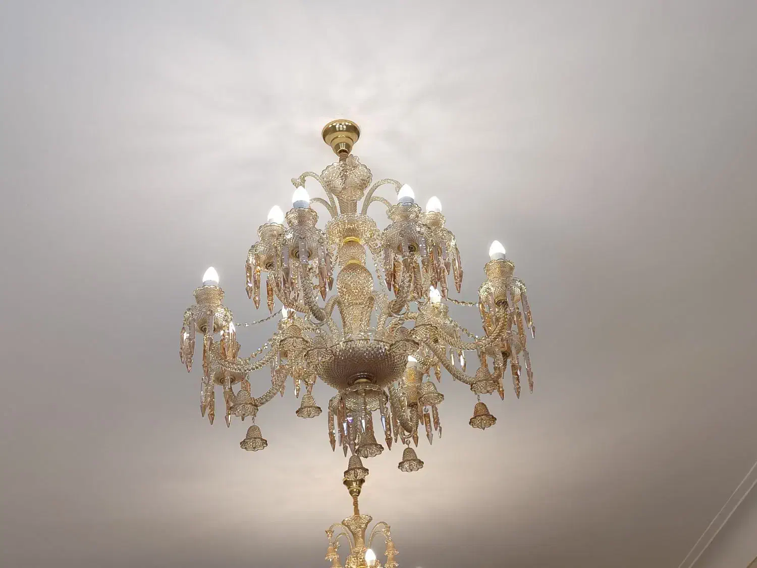 لوستر باکارات سفید رنگی ...|لوستر و چراغ آویز|خاوران, |دیوار