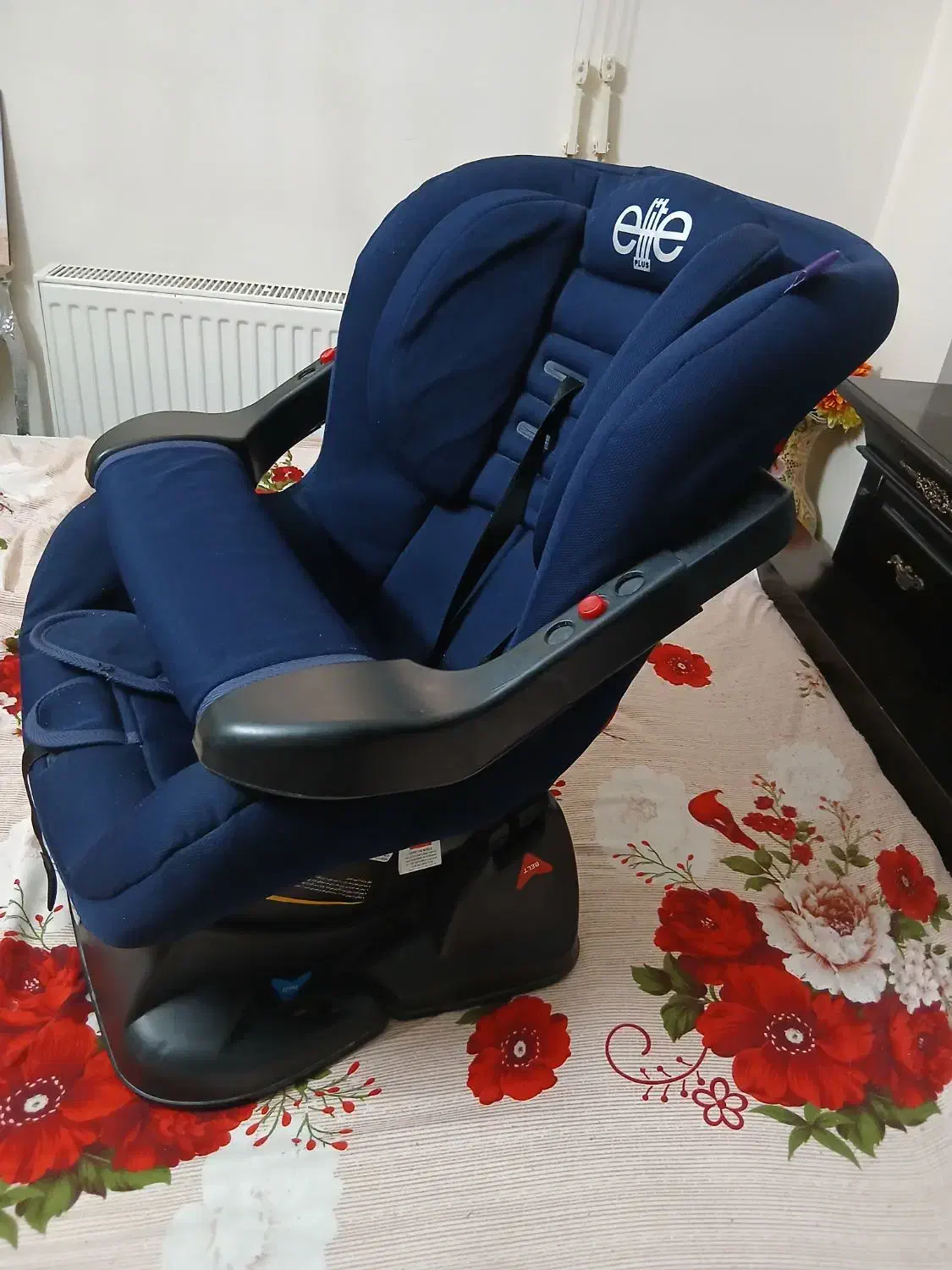 صندلی ماشین کودک|تخت و صندلی بچه|اصفهان, کوی گلزار|دیوار