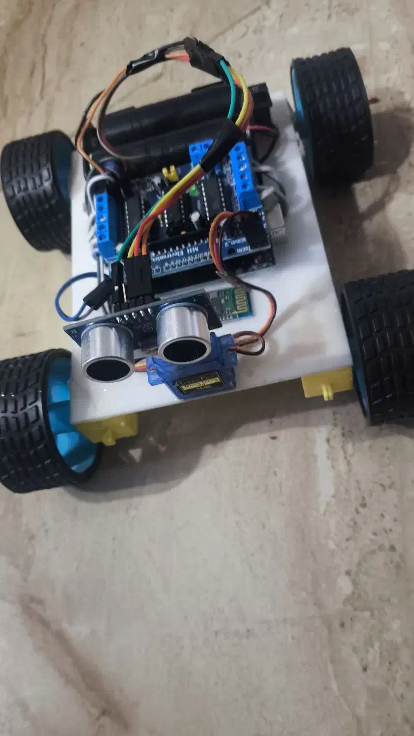 ربات بلوتوثی کنترل از طریق گوشی و هم خودکار|اسباببازی|ایذه, |دیوار