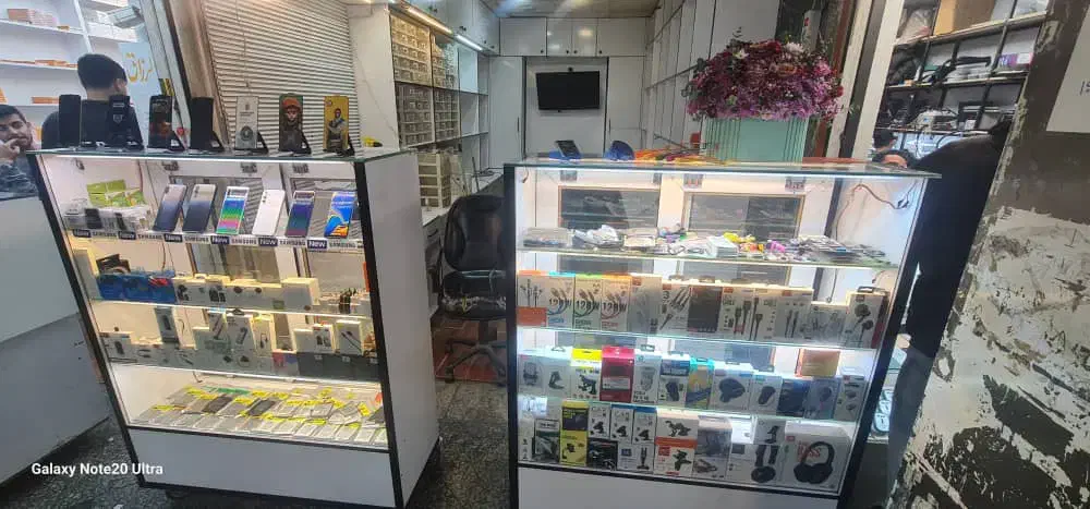 اجاره میز در علائدین|خدمات رایانهای و موبایل|تهران, جمهوری|دیوار