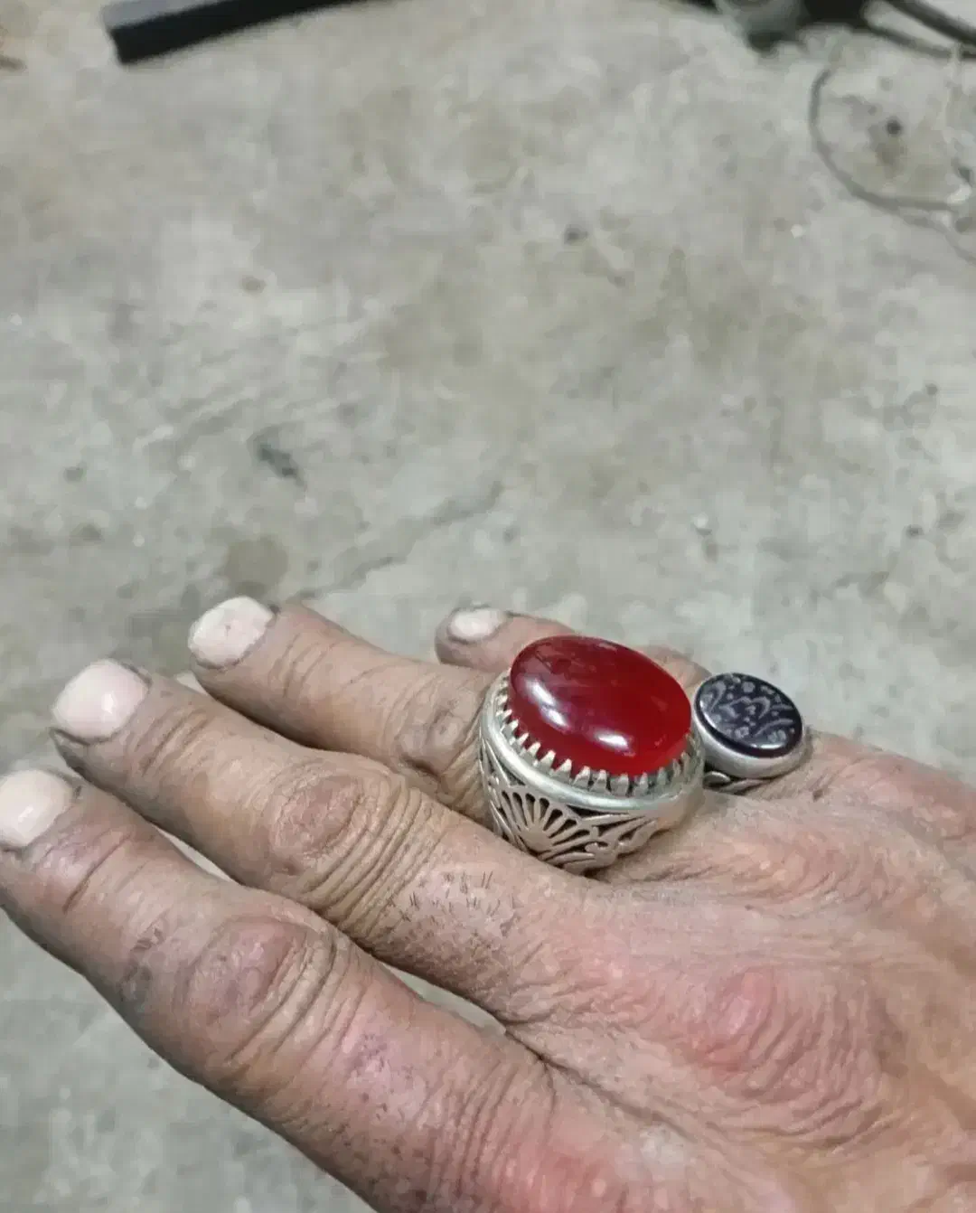 دو عدد انگشتر نقره|جواهرات|همدان, |دیوار