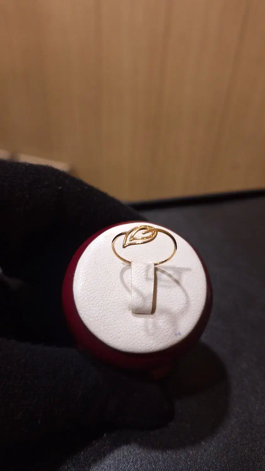 کار زیر یک گرم|جواهرات|اصفهان, نقش جهان|دیوار