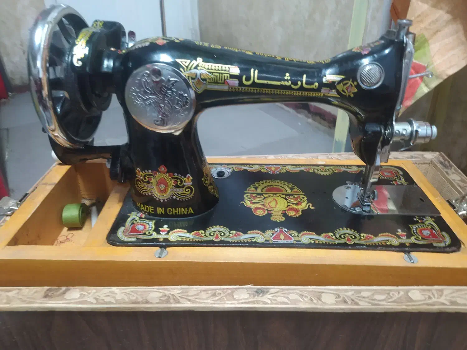 چرخ خیاطی قدیمی مارشال با میزش|چرخ خیاطی و ریسندگی|مرند, |دیوار