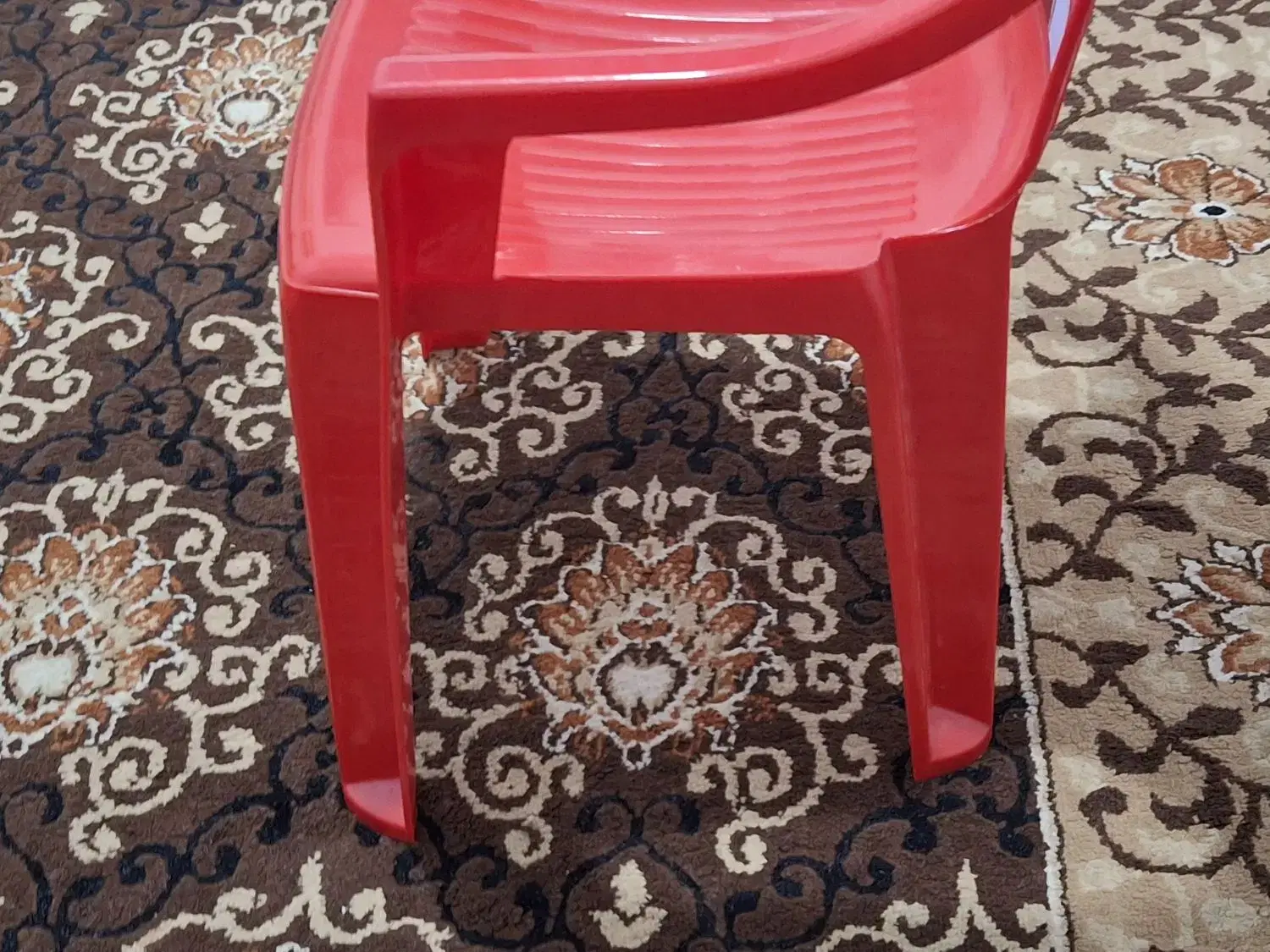 صندلی کودک|تخت و صندلی بچه|زنجان, |دیوار
