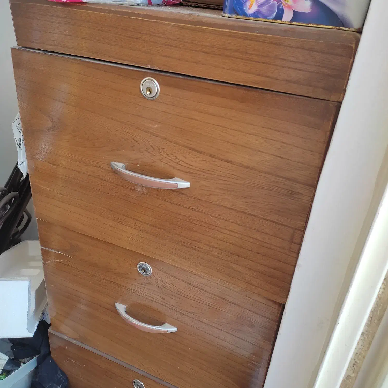 دراور کاملا سالم|جاکفشی، کمد، دراور|شاهینشهر, عطار|دیوار