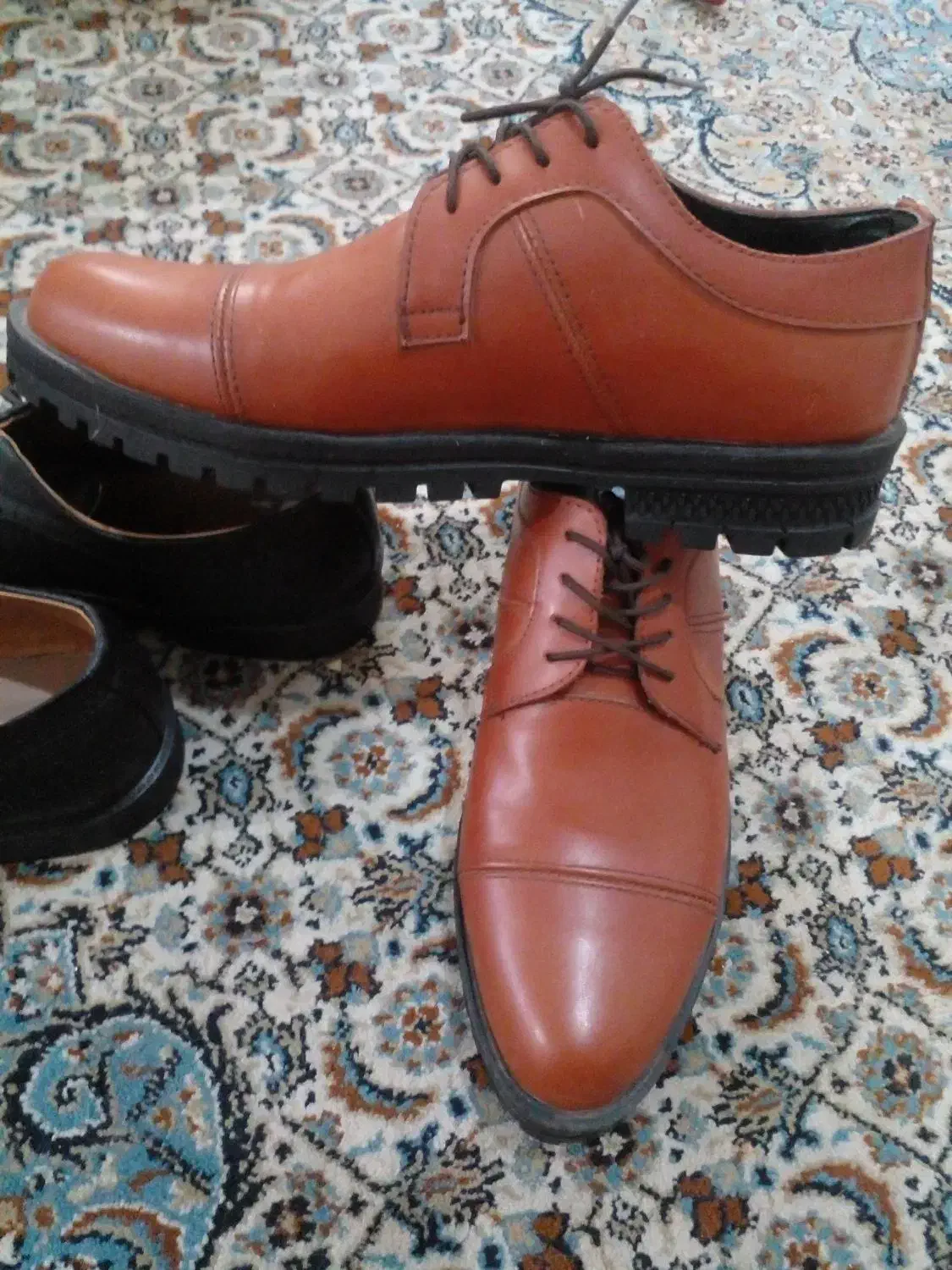 کفش سایز ۴۰ کاملا نو|کیف، کفش، کمربند|بابل, |دیوار