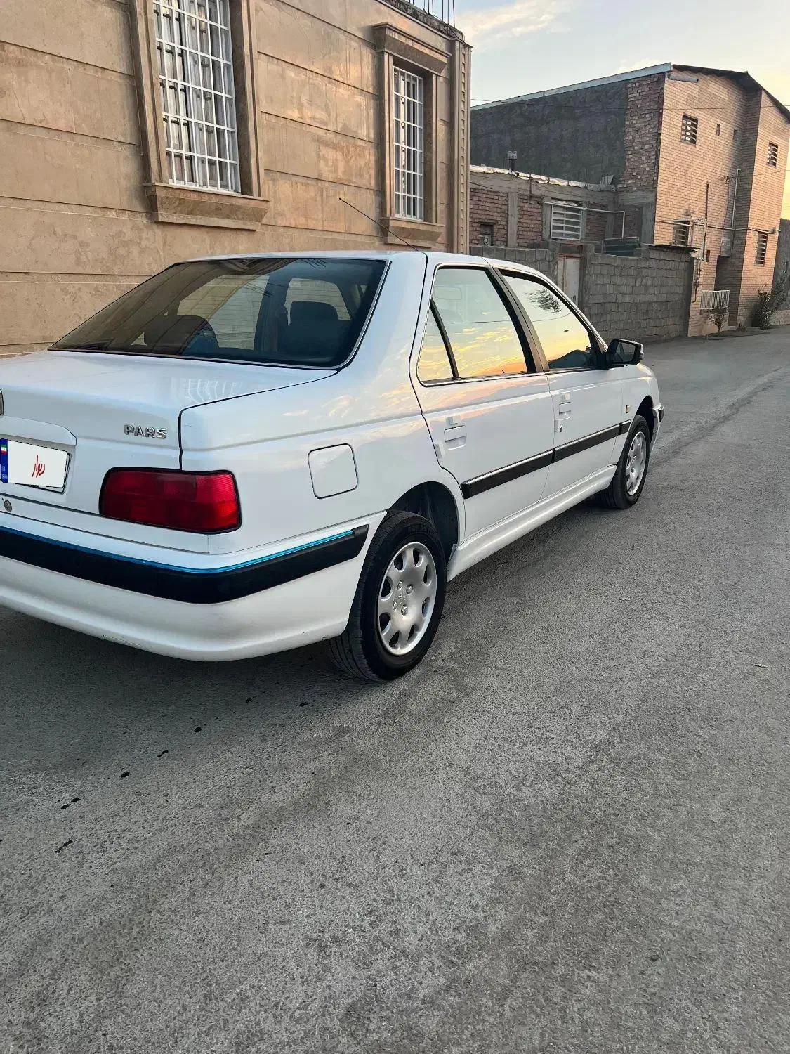 پارس۹۷|خودرو سواری و وانت|کرمان, |دیوار