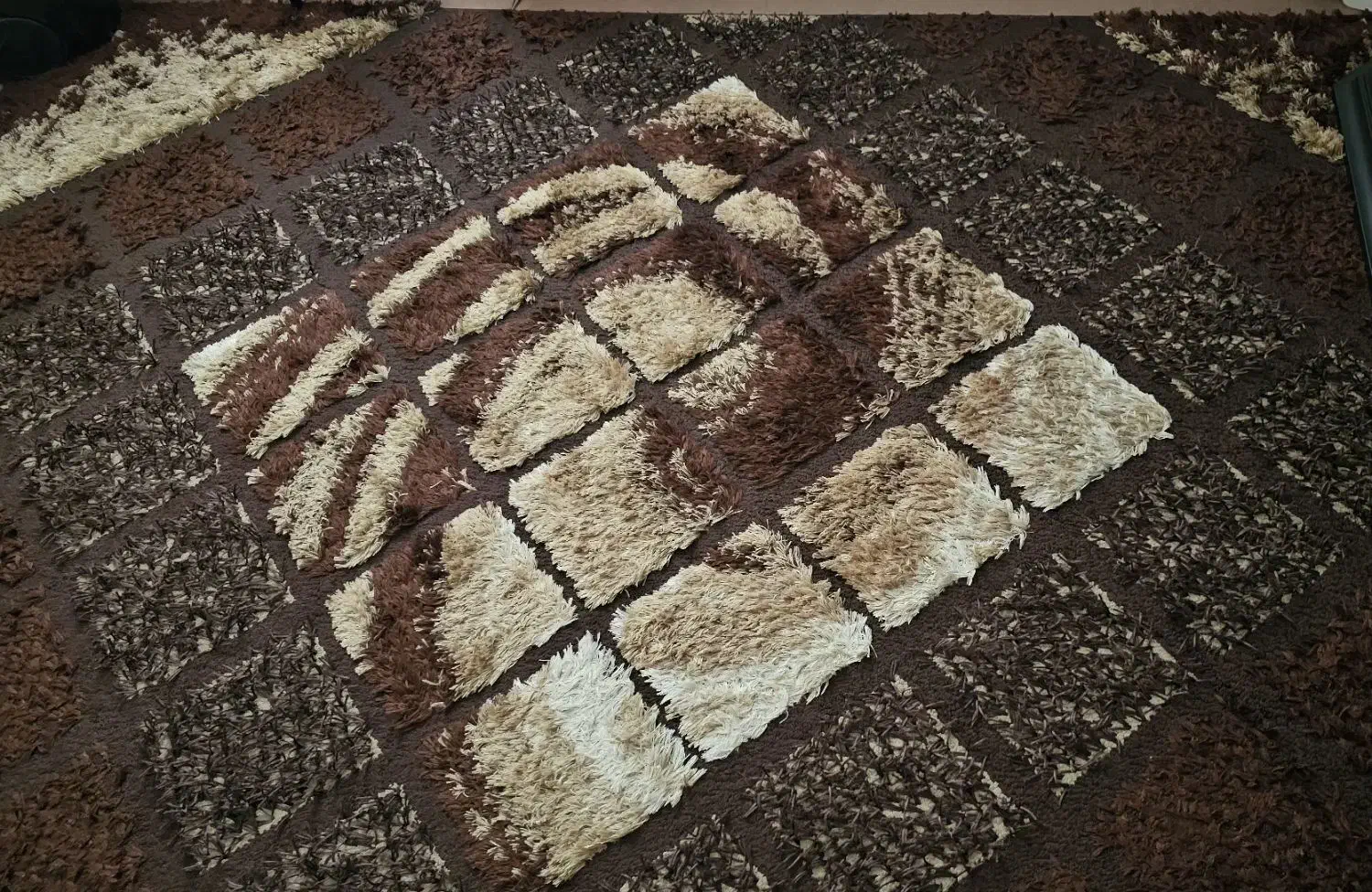 فرش|فرش|رباط‌کریم, شهرک والفجر|دیوار