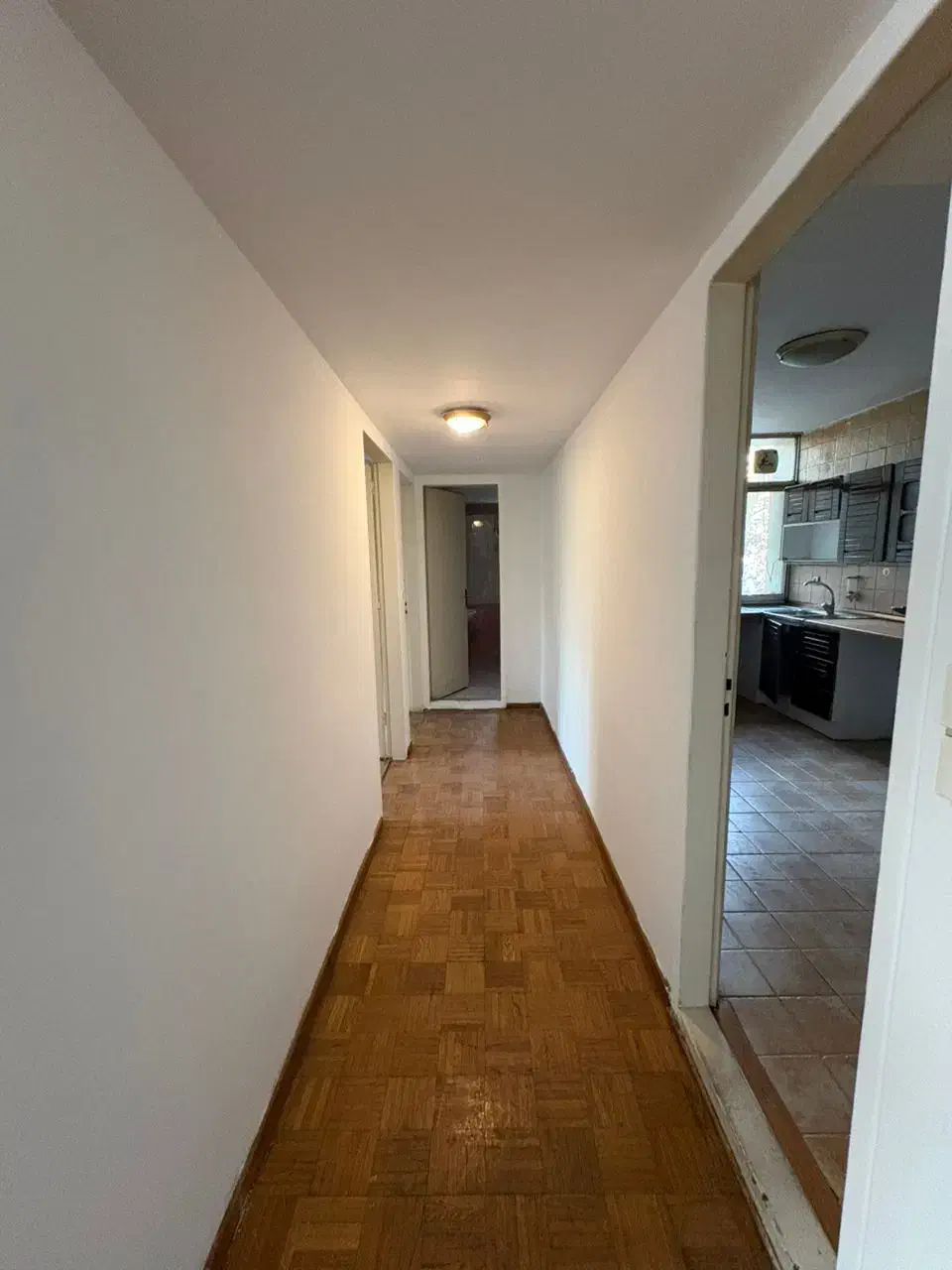 ۱۴۰متر دوخوابه فول امکانات ظفر فریدافشار