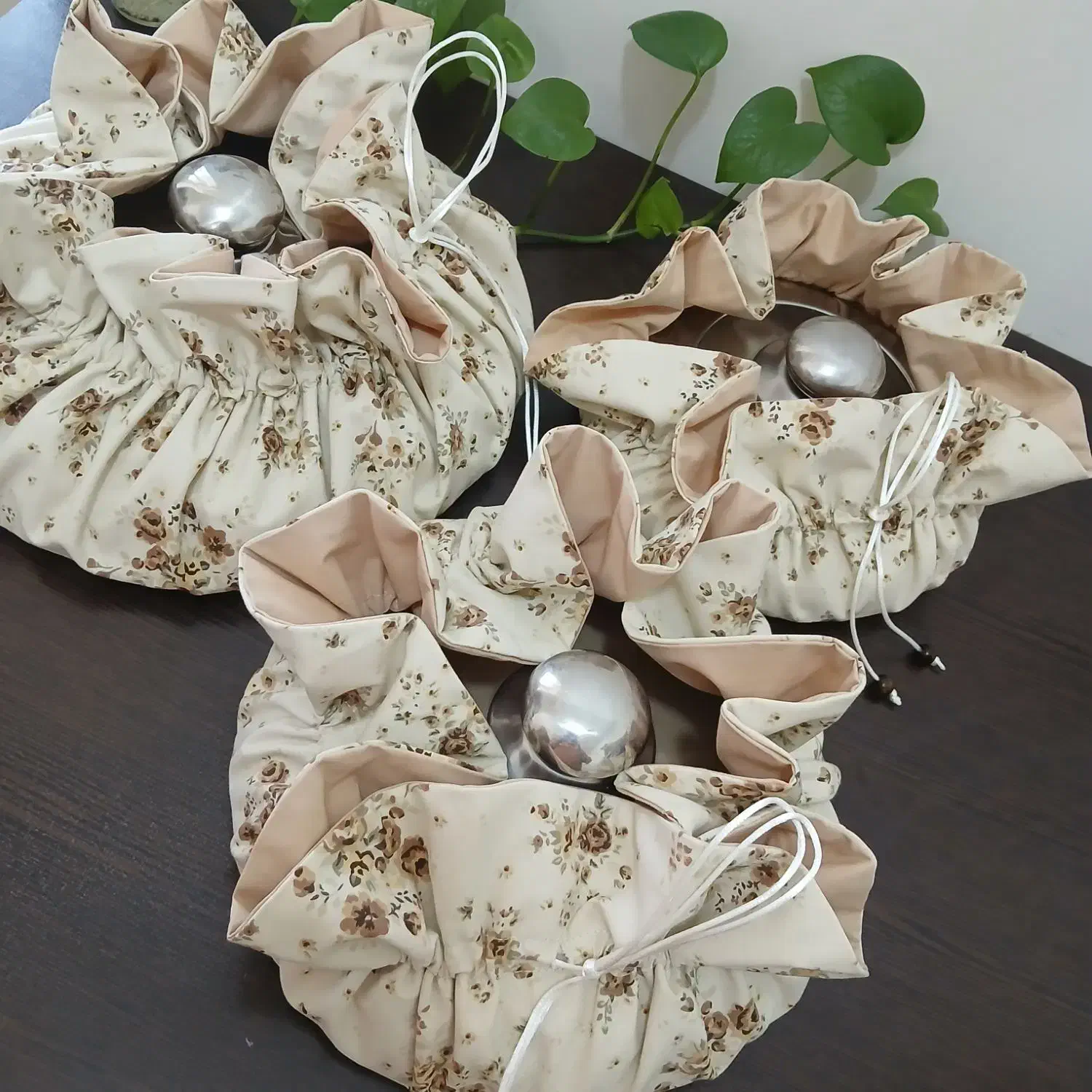 سرویس جهیزیه|سفره، حوله، دستمال آشپزخانه|آبدانان, |دیوار