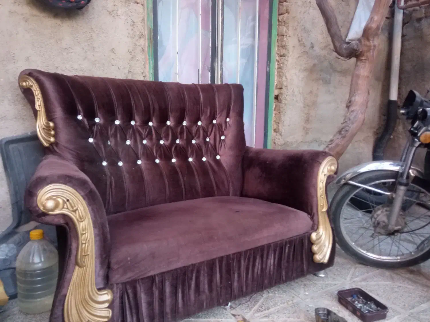 مبل ۷نفر تمیز مرتب مفت|مبلمان خانگی و میز عسلی|نیشابور, خیام|دیوار