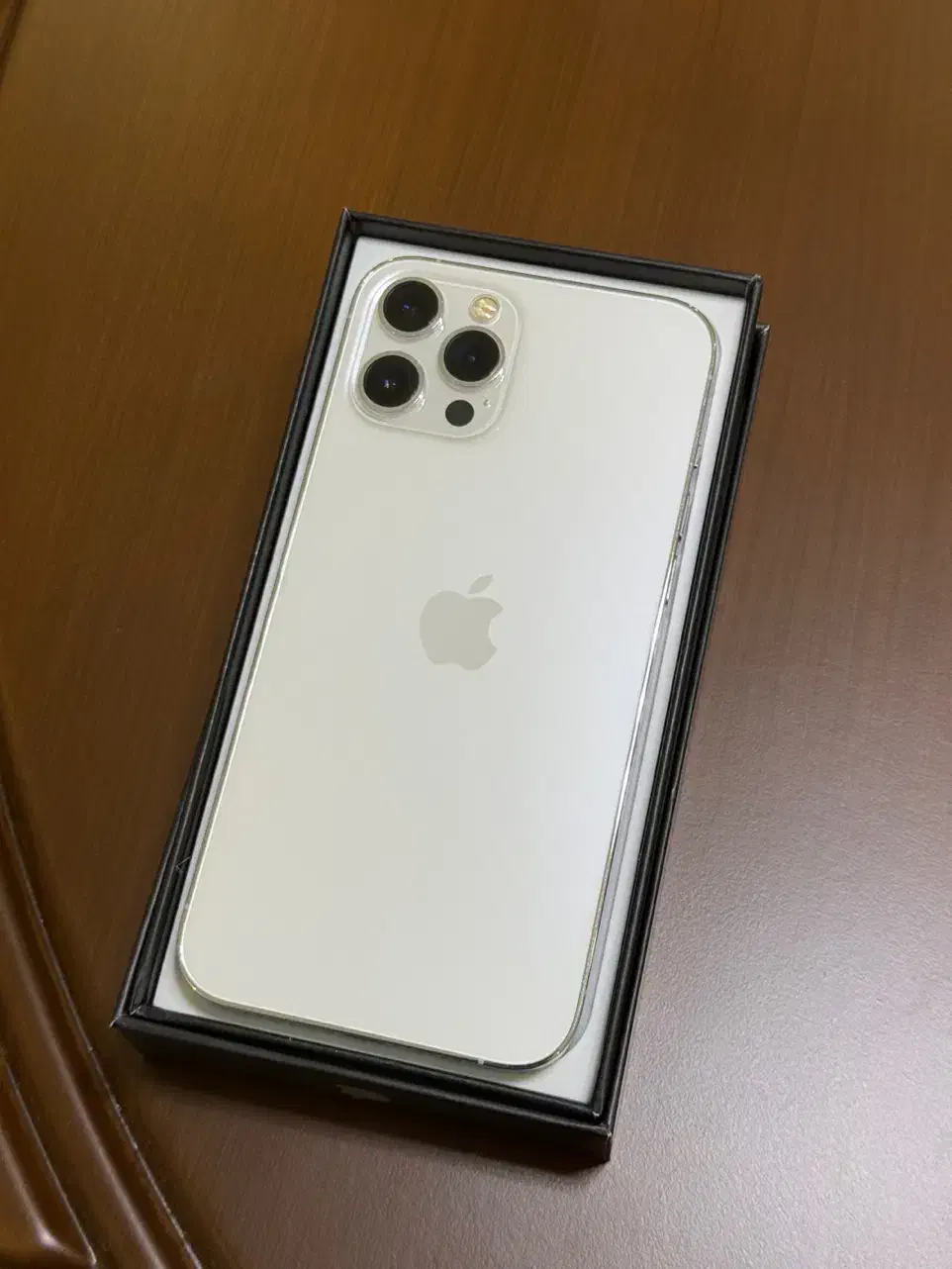 اپل iPhone 12 Pro Max مشابه نو|موبایل|مشهد, ملک‌آباد|دیوار