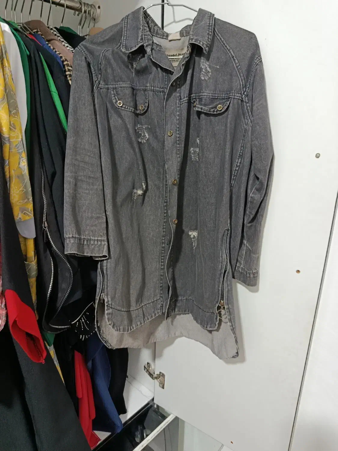 لباس درحدنو|لباس|قائن, |دیوار