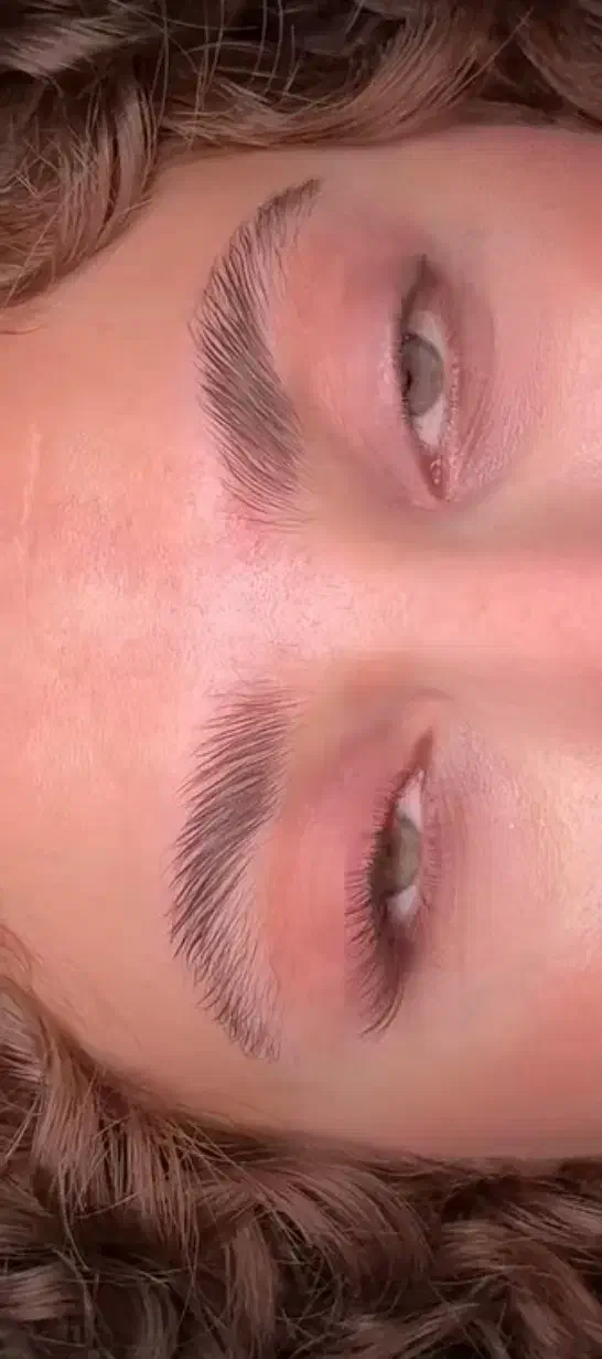 به مدل برای ابرو نیازمندیم|خدمات آرایشگری و زیبایی|نهاوند, |دیوار