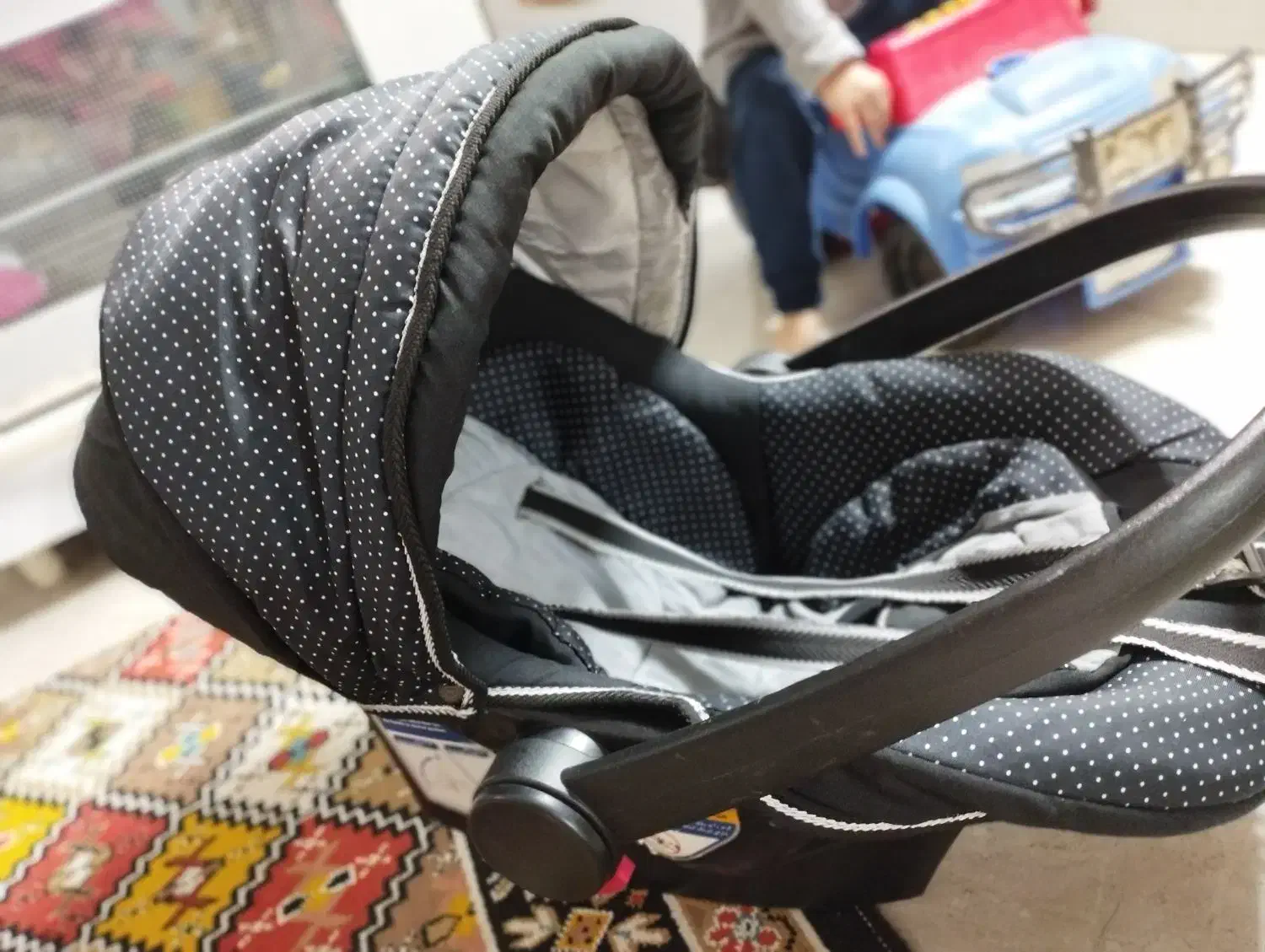 گهواره وکریر کودک|کالسکه و لوازم جانبی|لاهیجان, طالقانی|دیوار