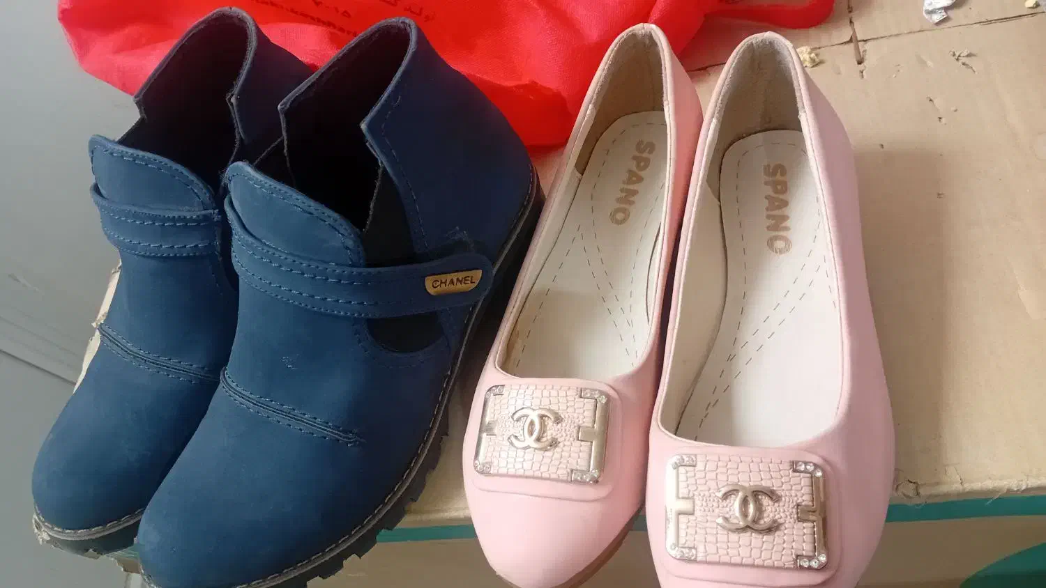 دونوع. کفش|کیف، کفش، کمربند|بیرجند, |دیوار