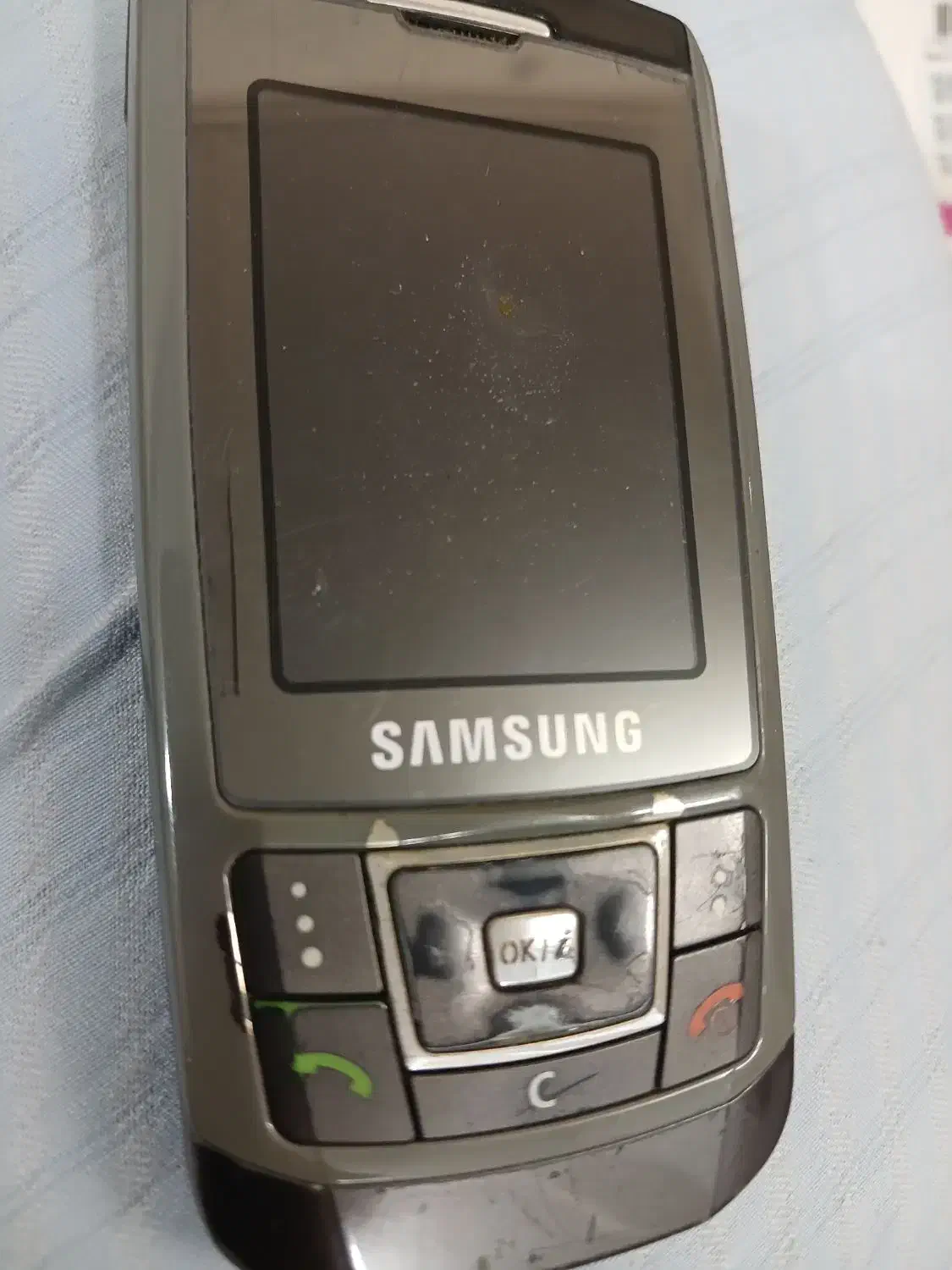 گوشی موبایل|موبایل|قم, منبع آب|دیوار