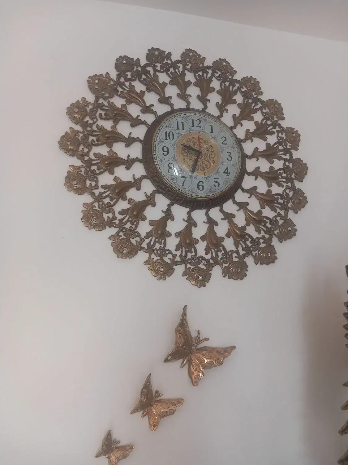 ساعت دیواری با پروانه دیواری|ساعت دیواری و تزئینی|اردبیل, |دیوار