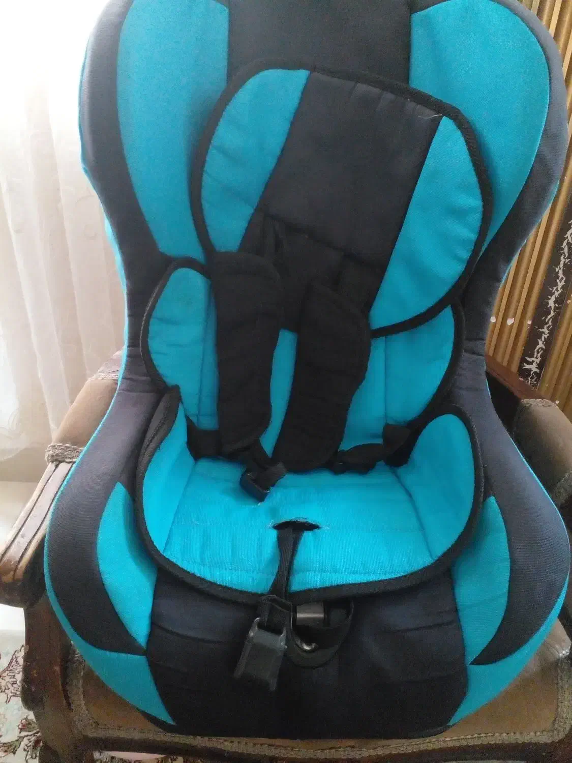 صندلی بچه سالم|تخت و صندلی بچه|اردبیل, |دیوار