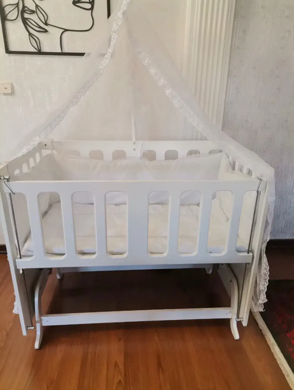 تخت نوزاد گهواره ای|تخت و سرویس خواب|تهران, شهرآرا|دیوار