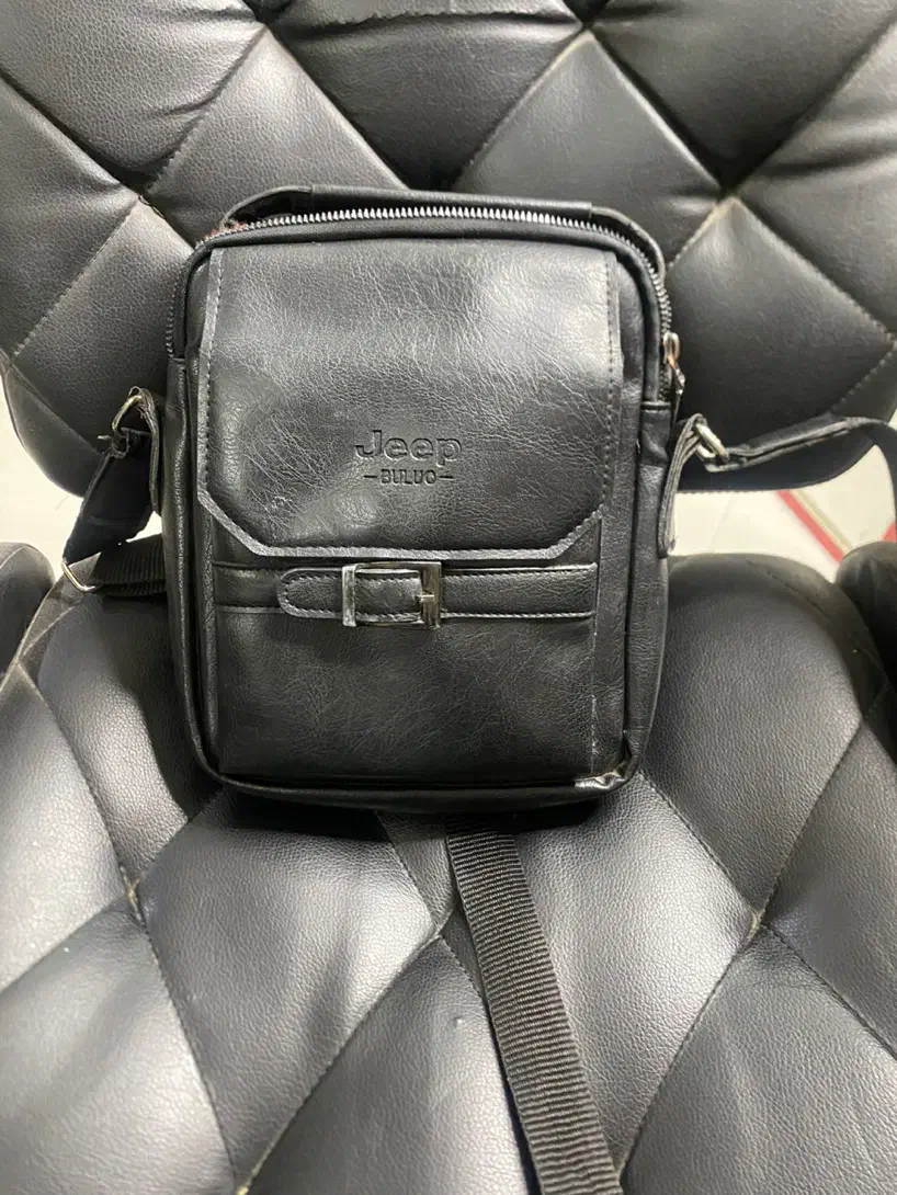 کیف و کفش بسیار تمیز|کیف، کفش، کمربند|سبزوار, قصبه شرقی|دیوار