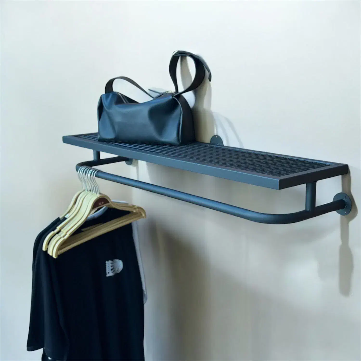 شلف دیوارکوب شیک و کاربردی|فروشگاه و مغازه|شیراز, شاهچراغ|دیوار