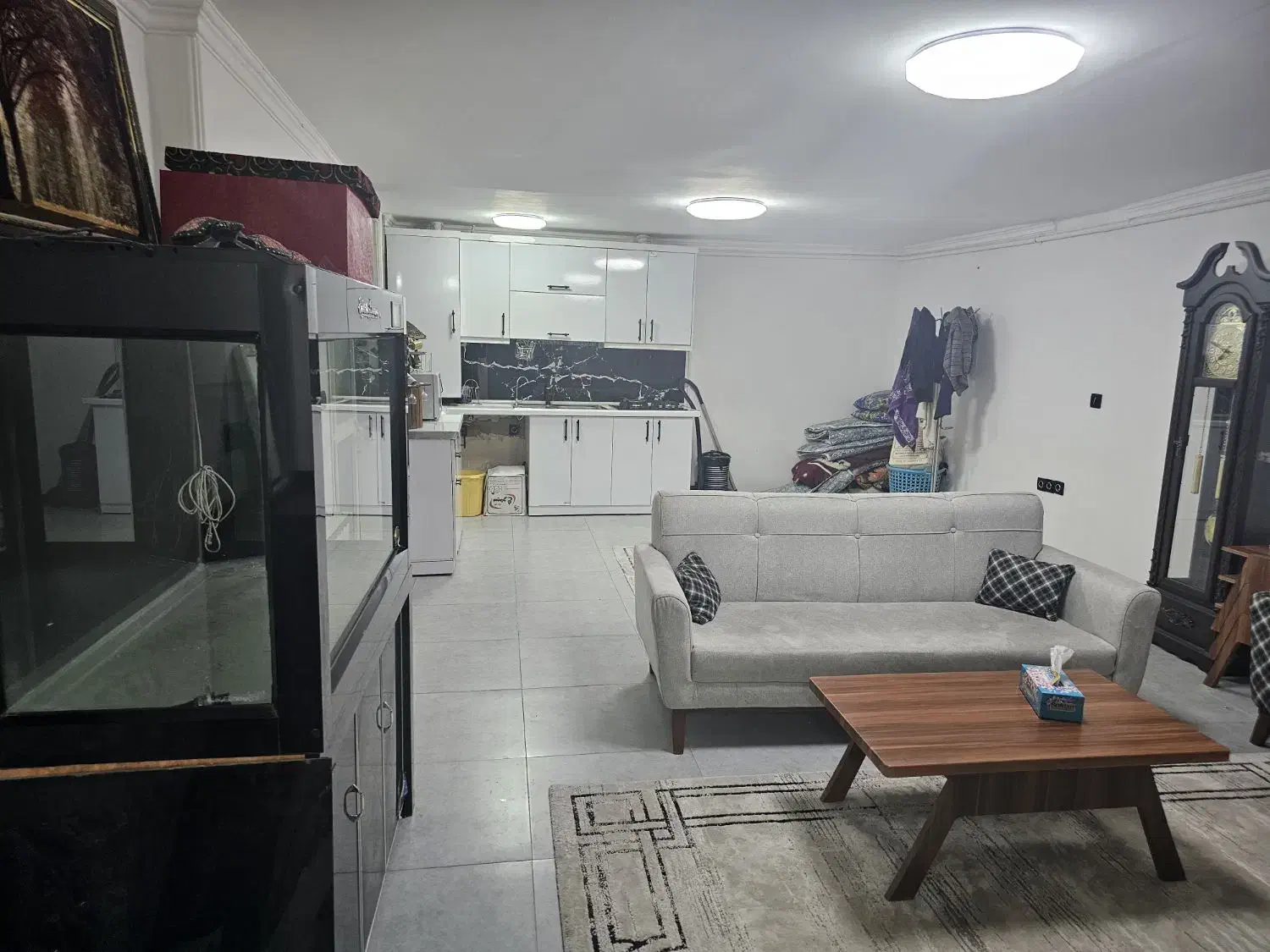 فروش واحد مسکونی|فروش آپارتمان|کرمان, |دیوار