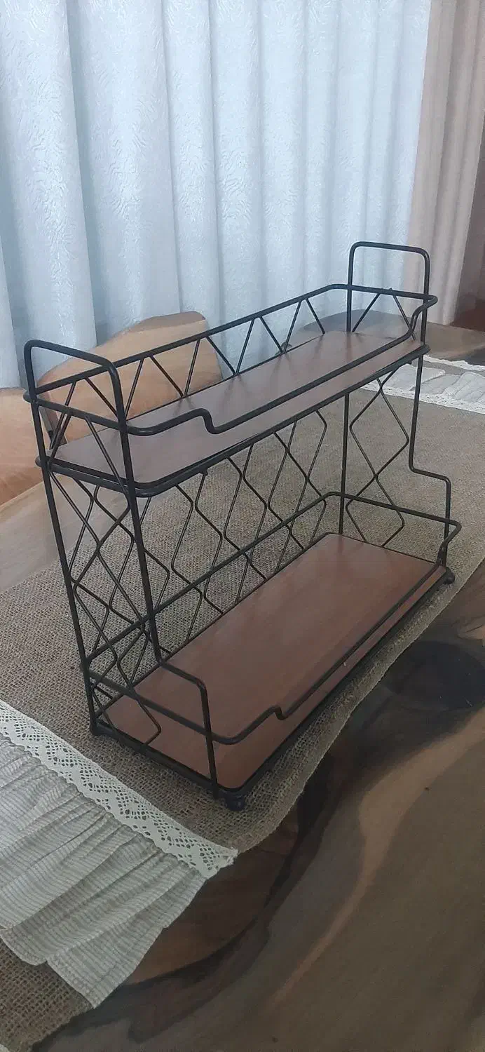 استند فلزی|کتابخانه، شلف، قفسه‌های دیواری|گلبهار, شهر جدید گلبهار|دیوار